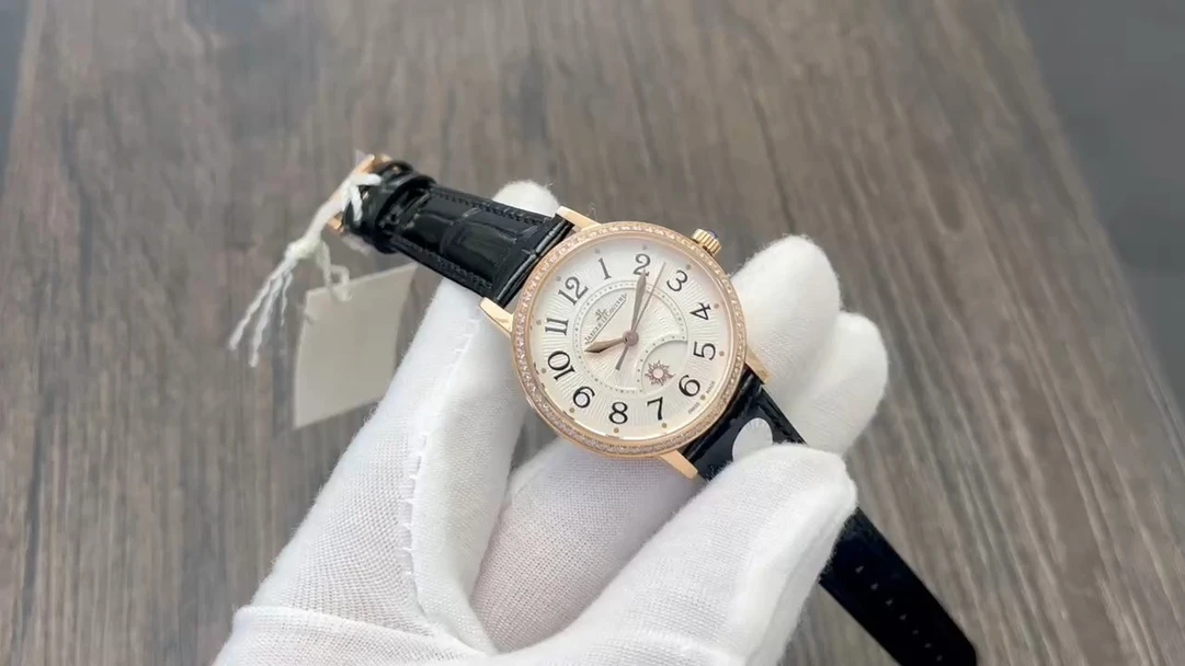 Jaeger-LeCoultre Watch — 38bf1c4a