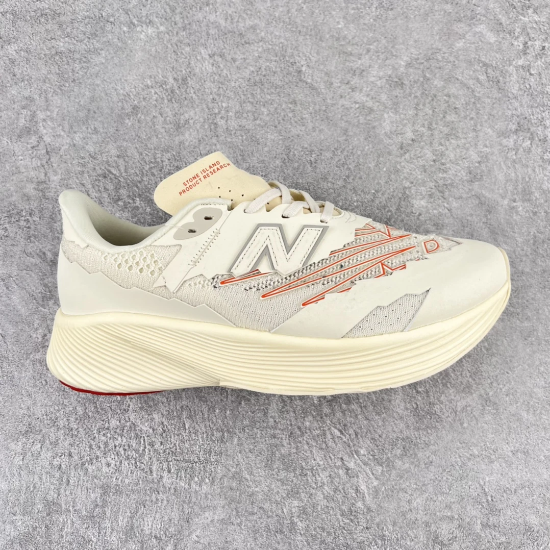 New Balance Sneakers — 660e4ef3