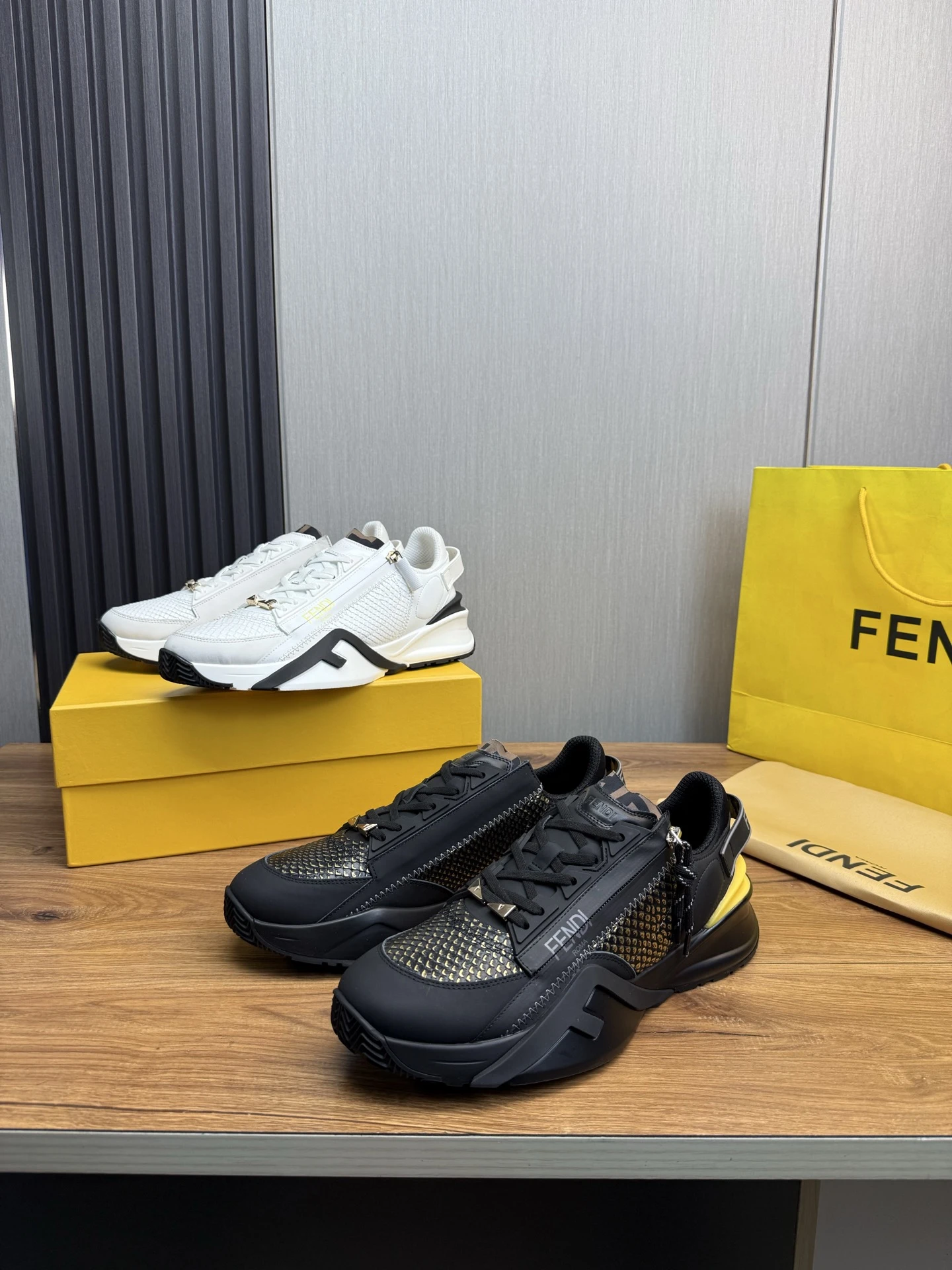 Fendi Shoes — 5b9b9289