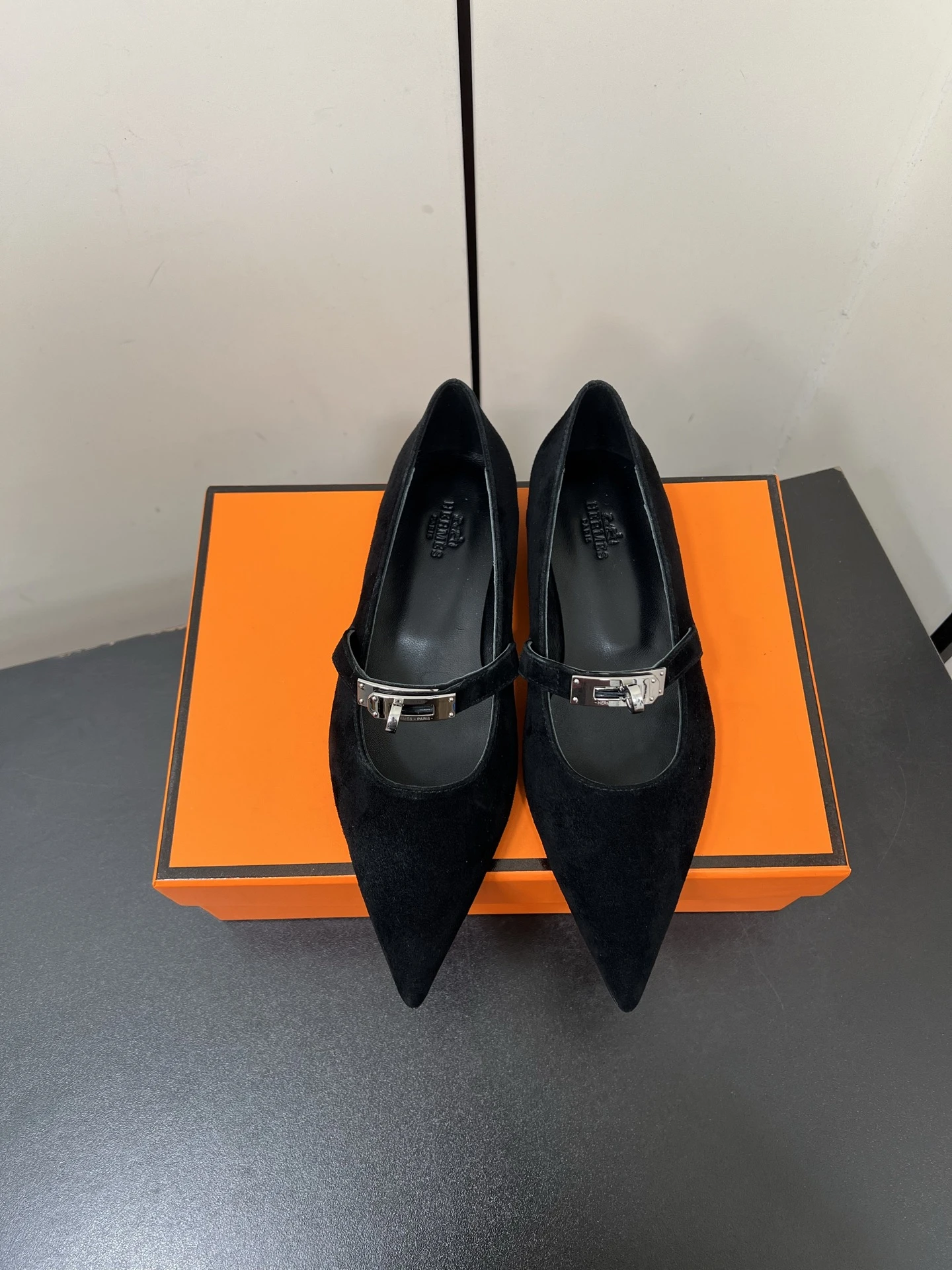 Hermès Shoes — 249925e2