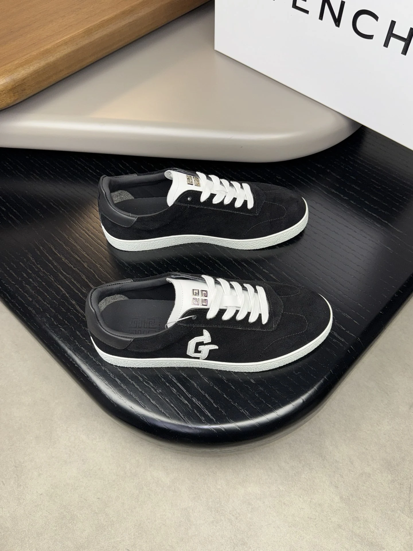 Givenchy Shoes — 03a3dbd1
