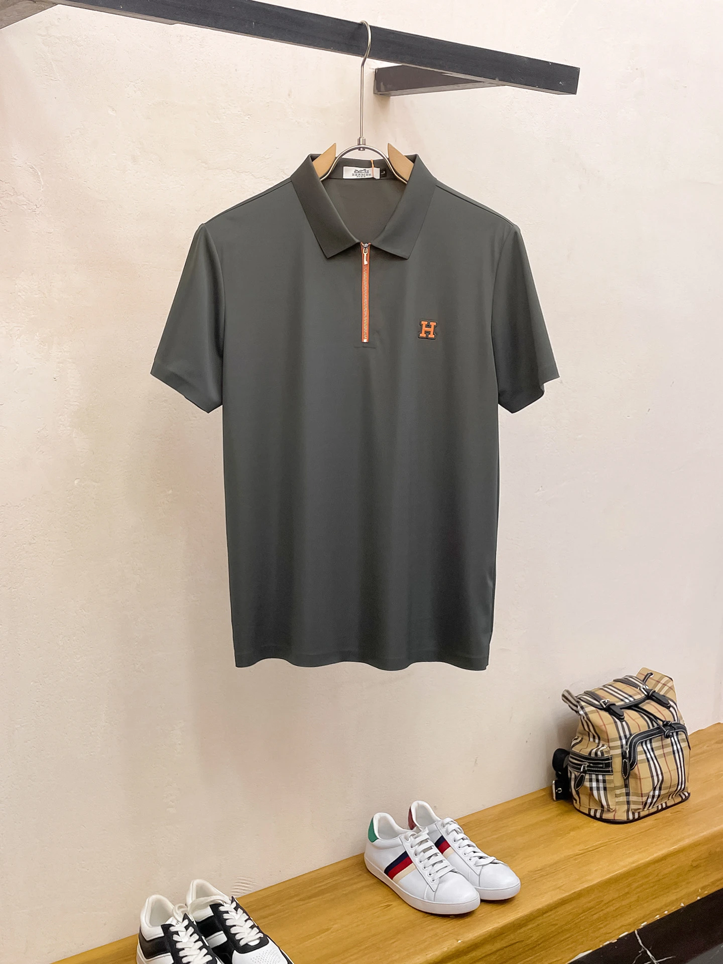 Hermès T-Shirt — 9c5175ad
