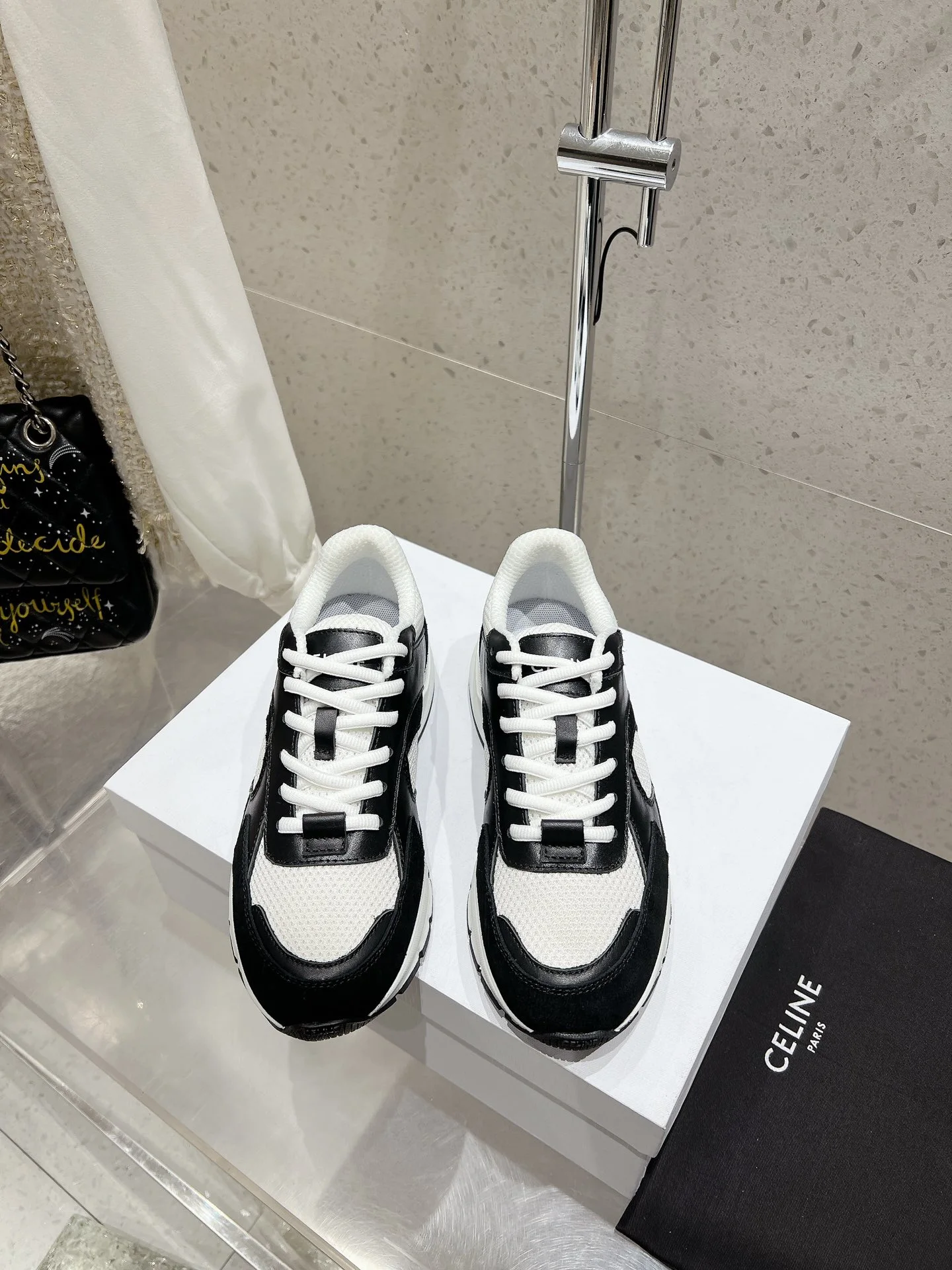 Celine Sneakers — cfdab57b