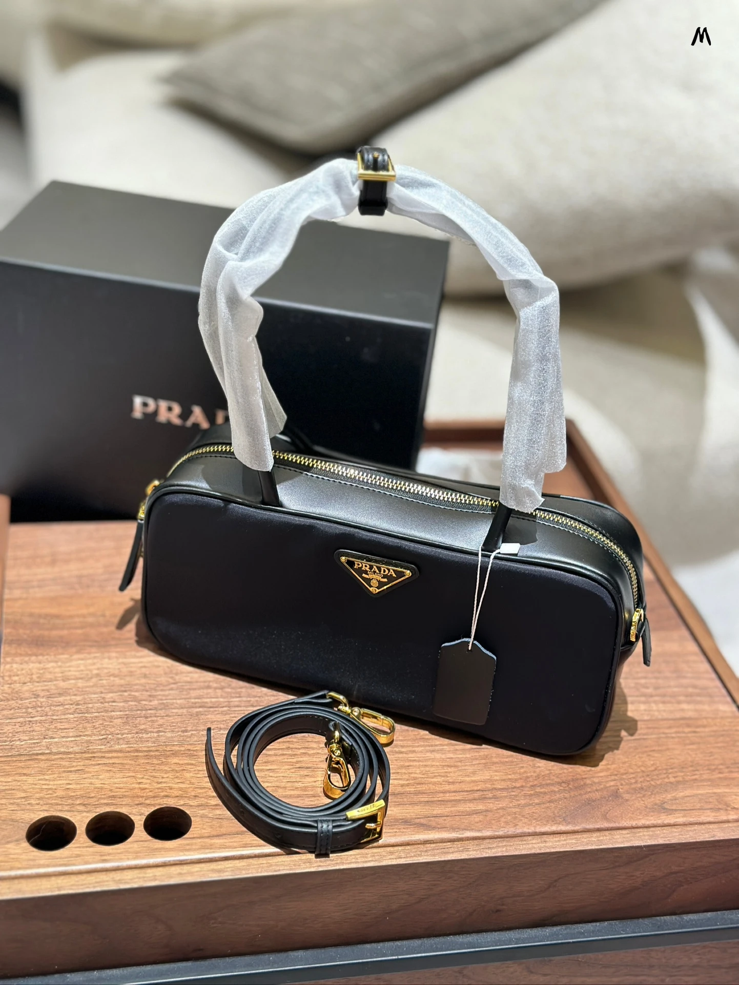 Prada Bag — f3bce059