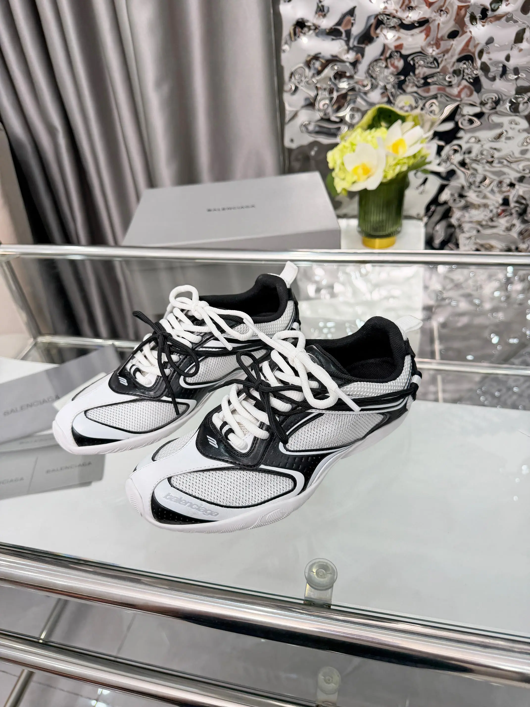 Balenciaga Sneakers — de4357e2
