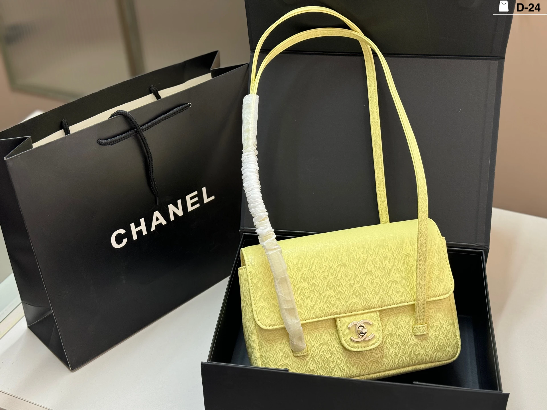 Chanel Bag — 915e75e2