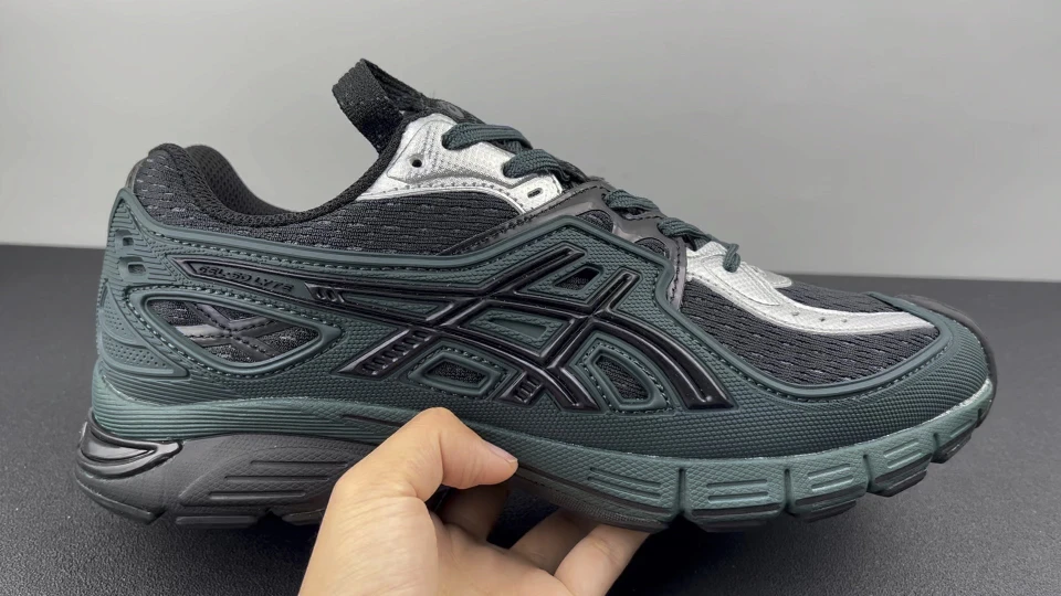 Asics Shoes — d736f130