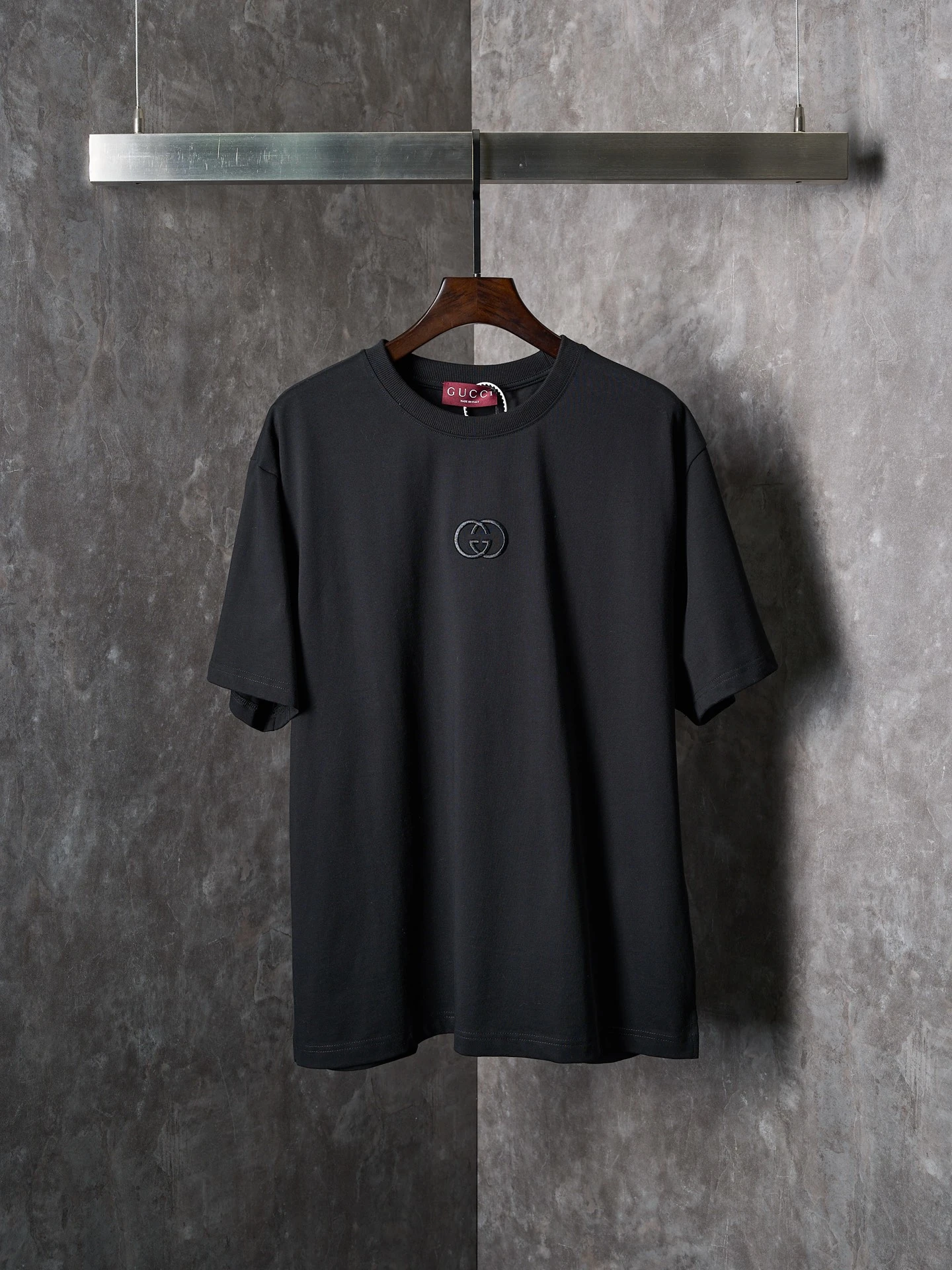Gucci T-Shirt — bb6fd9ad
