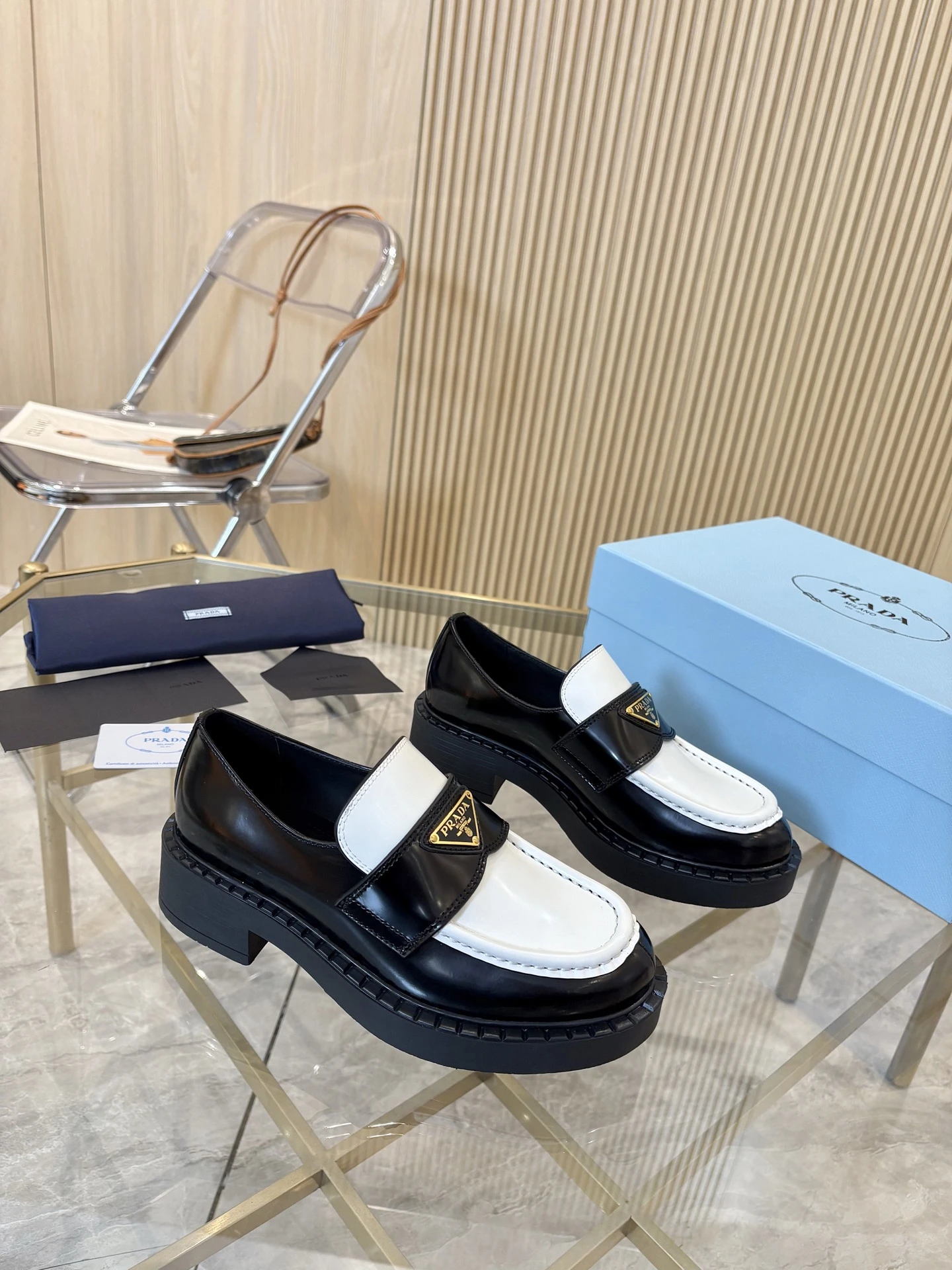 Prada Loafers — 7b778a1f