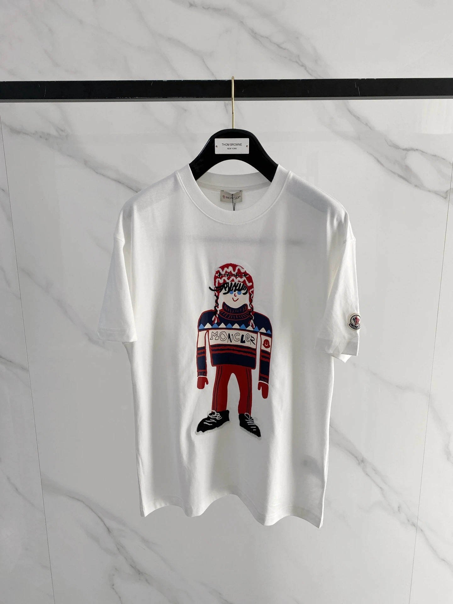 Moncler T-Shirt — 02a85681