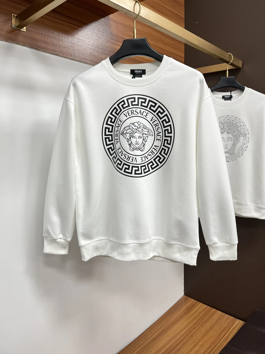 Versace Sweatshirts — 0a4487ef