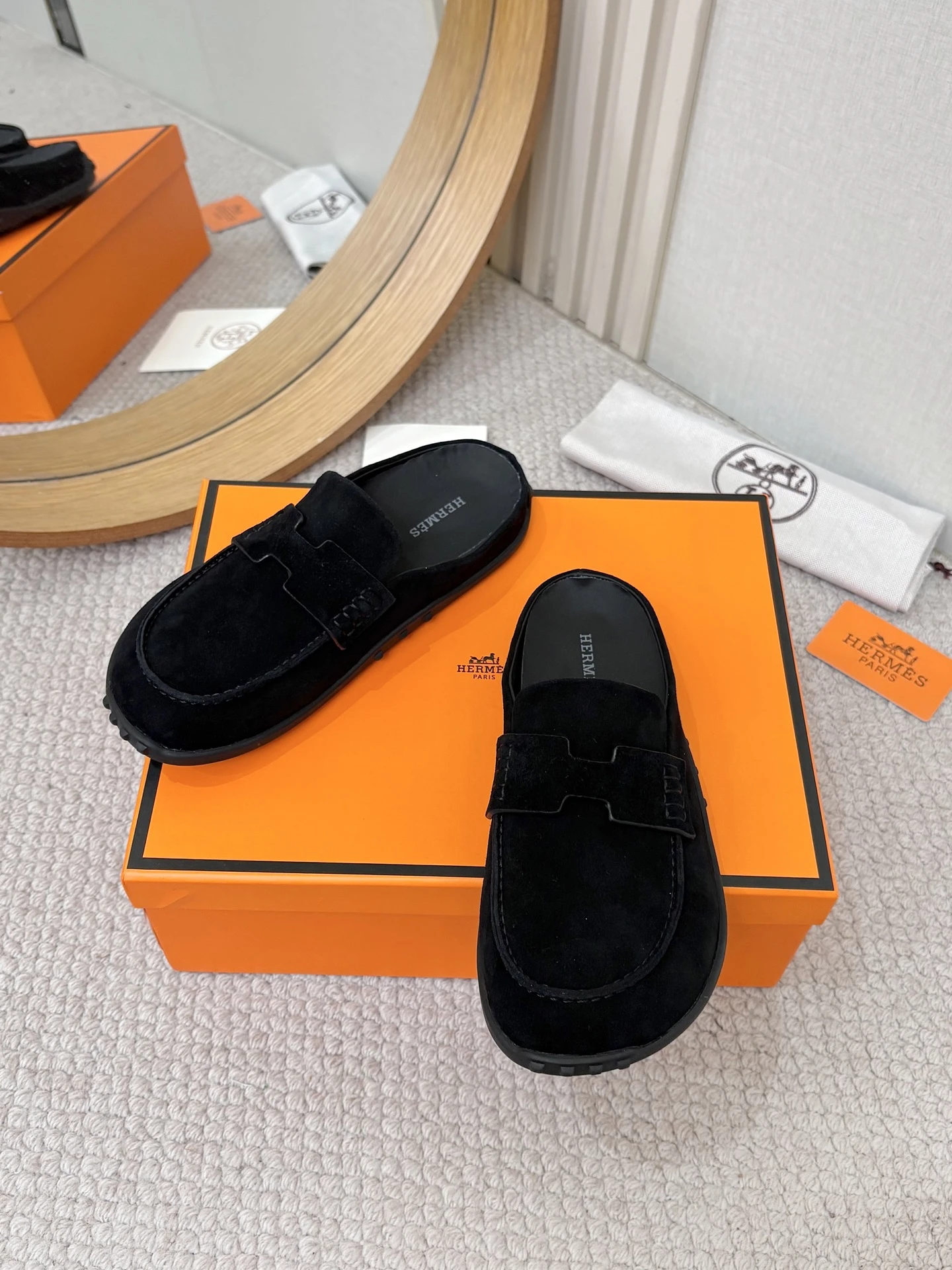 Hermès Slippers — e7903819