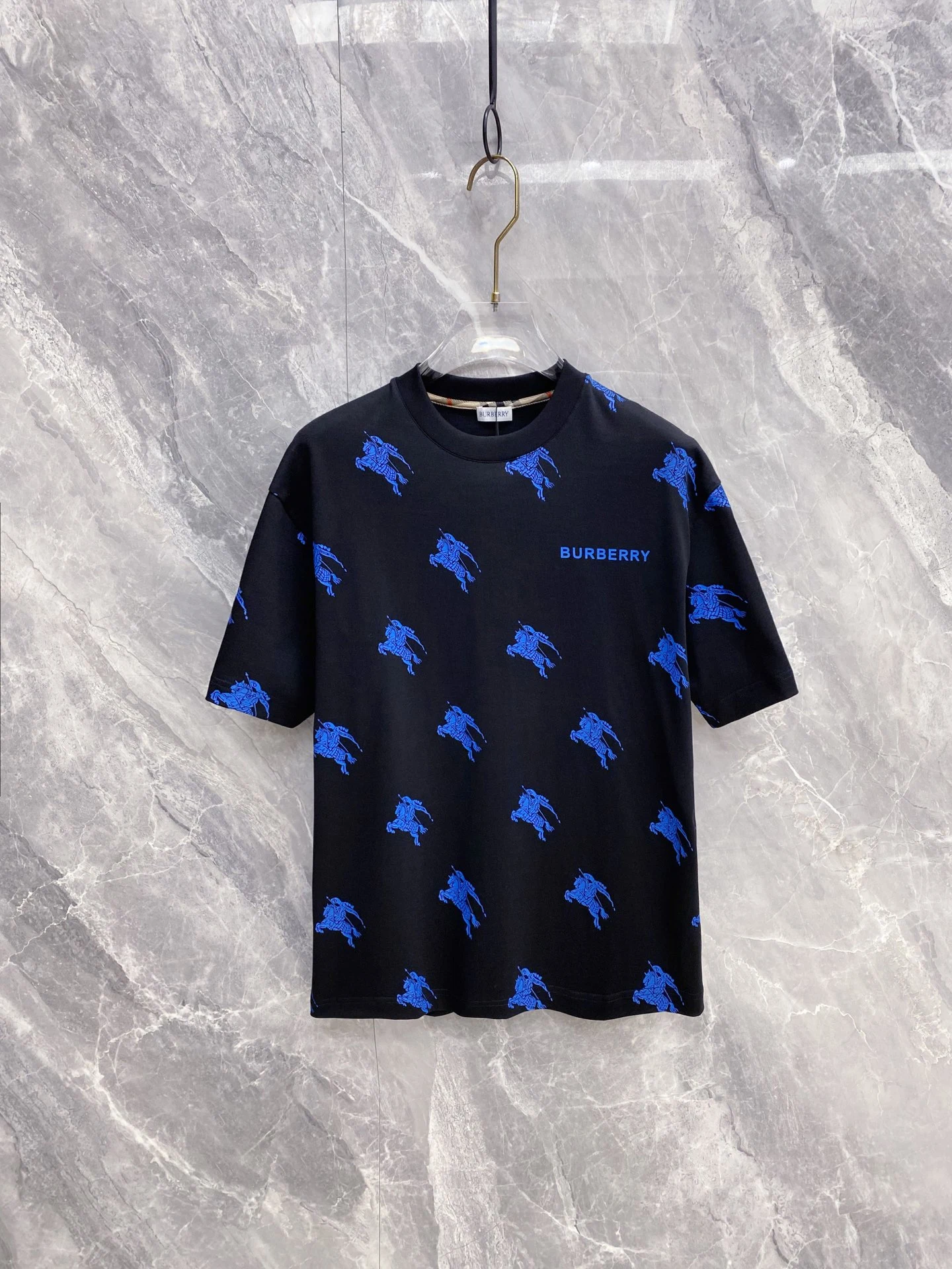 Burberry T-Shirt — 470d8297