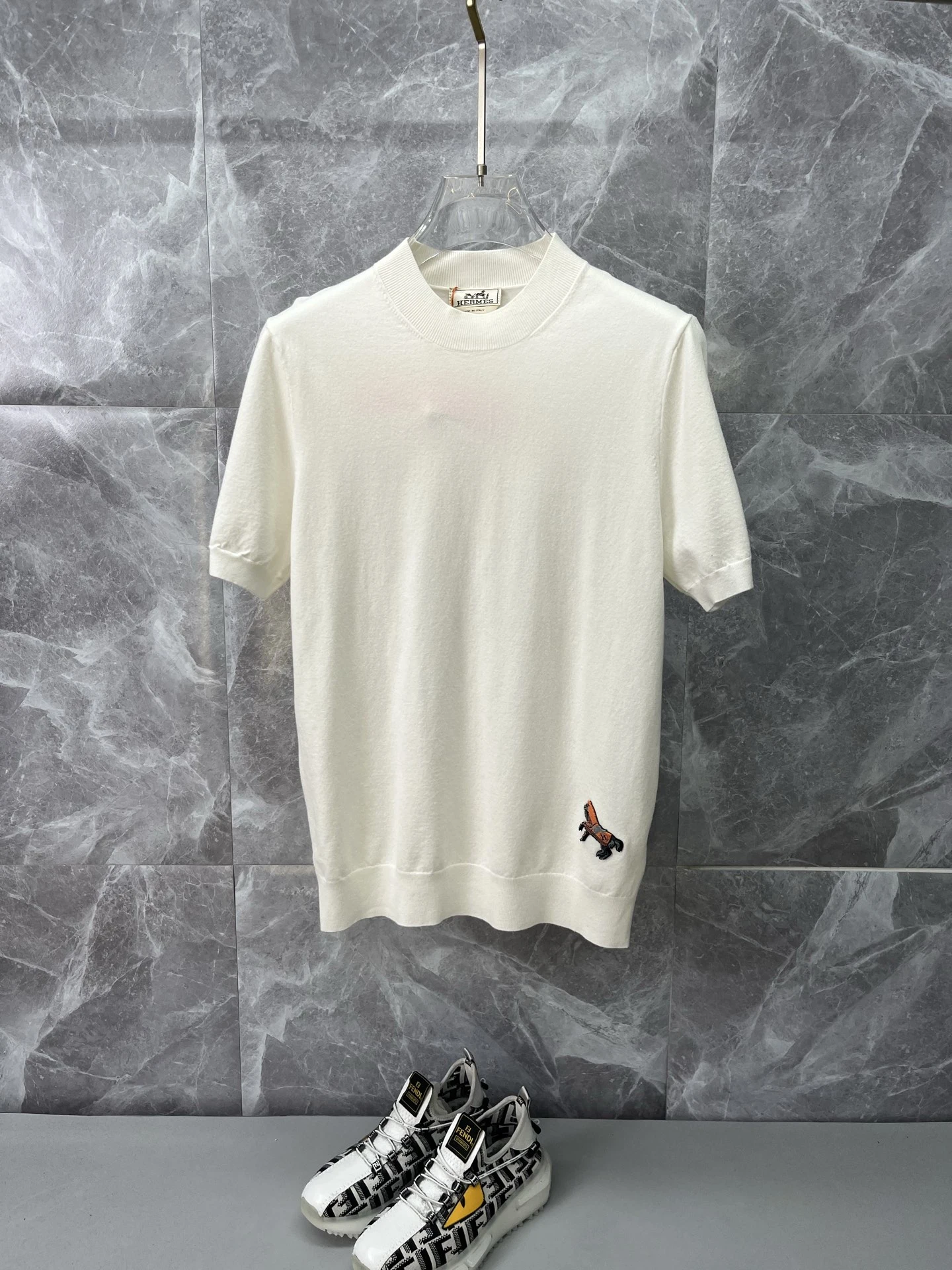 Hermès T-Shirt — 74930297
