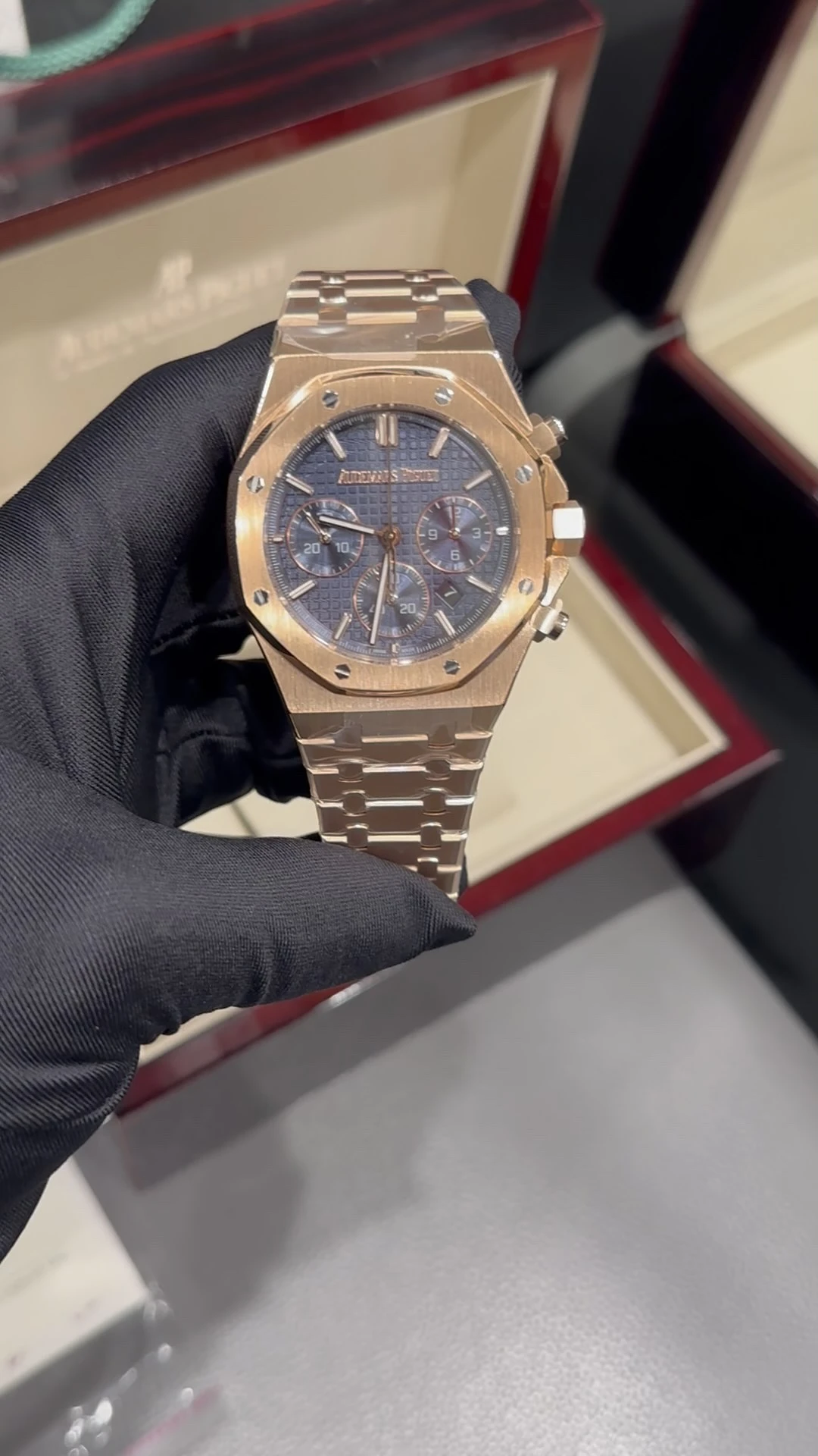 Audemars Piguet Watch — 8ae0f6df