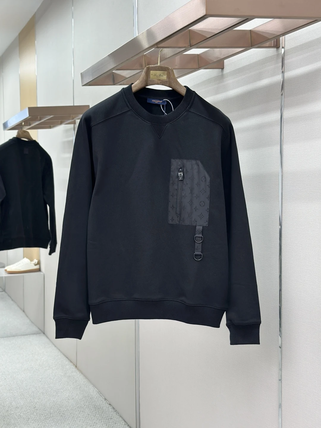 Louis Vuitton Sweatshirts — 379cfd06