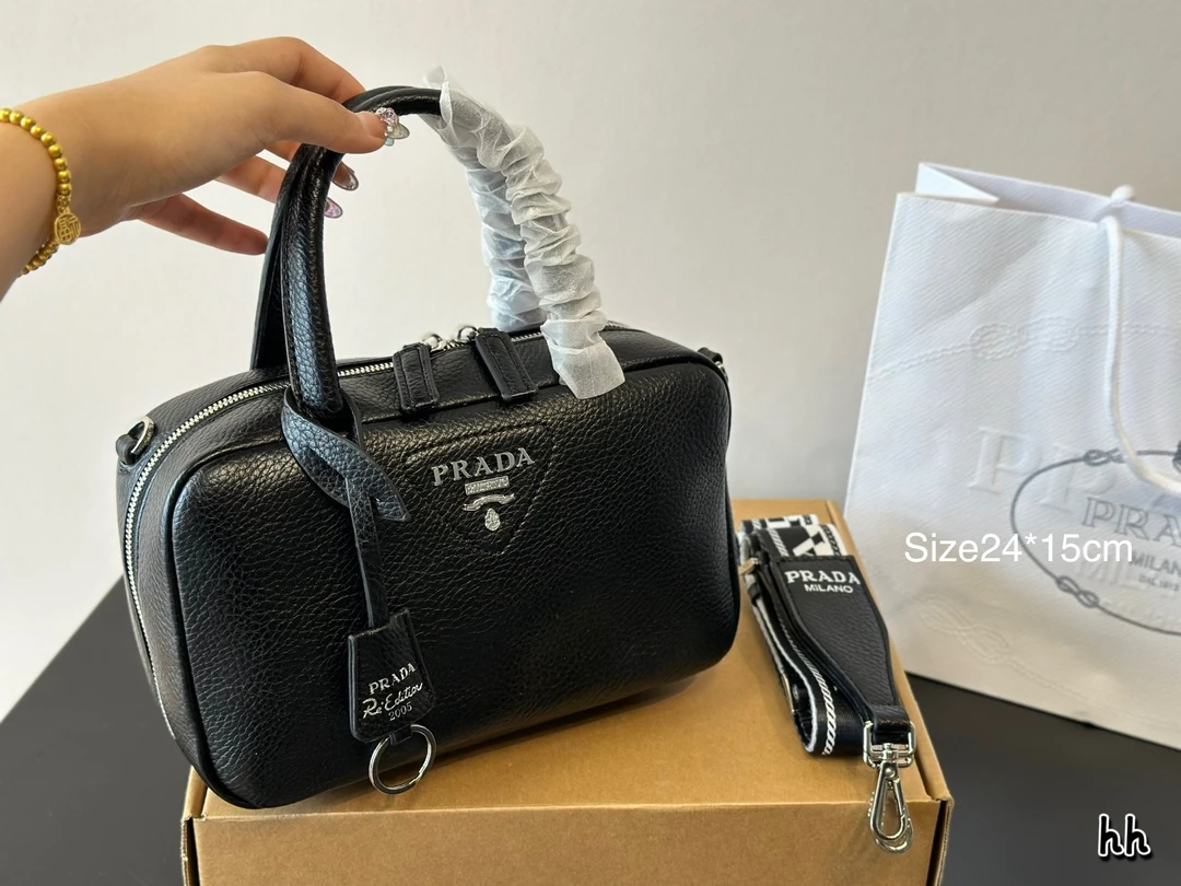 Prada Bag — 6855f4cd