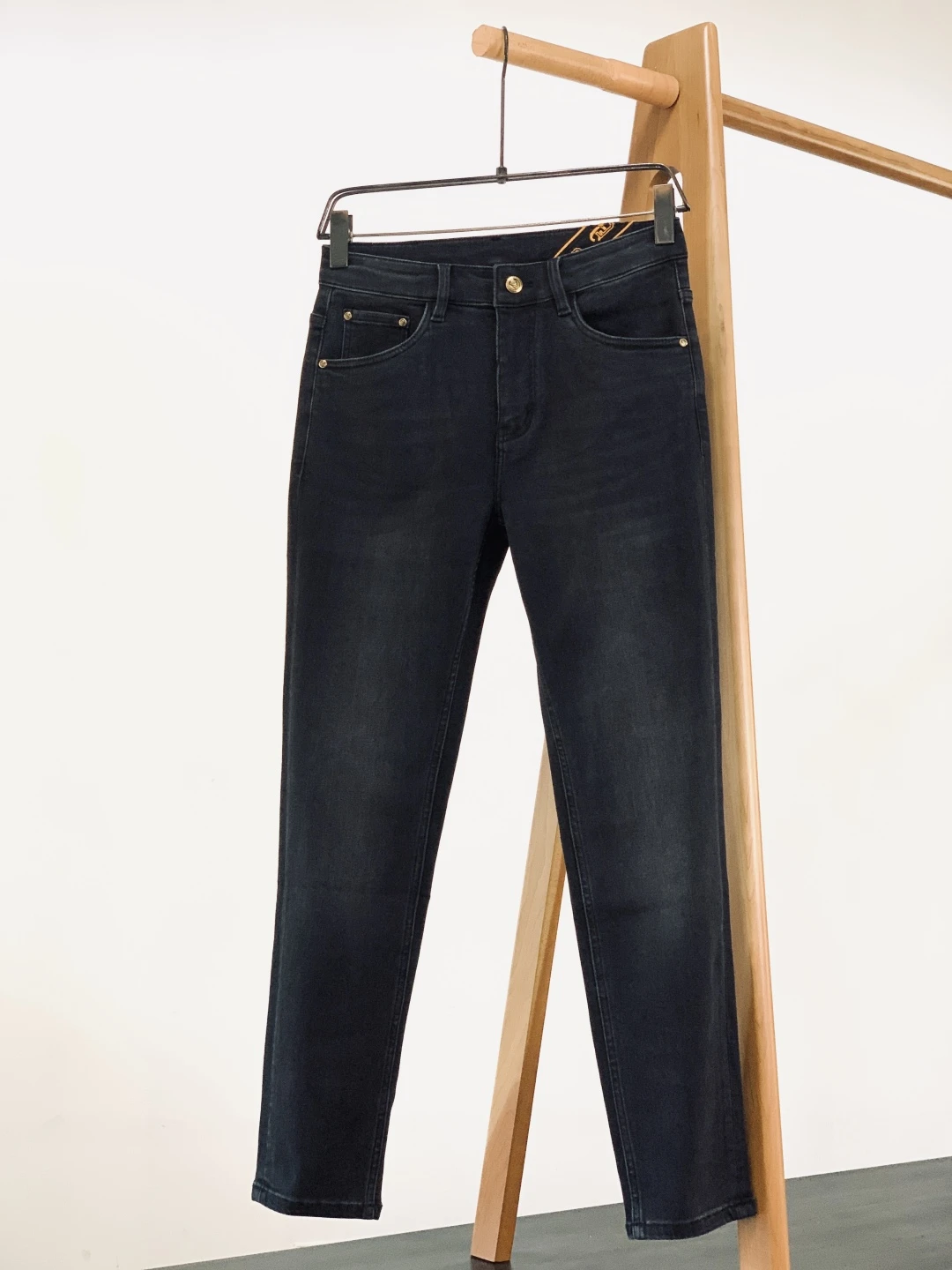 Fendi Jeans — 3eb5dcac