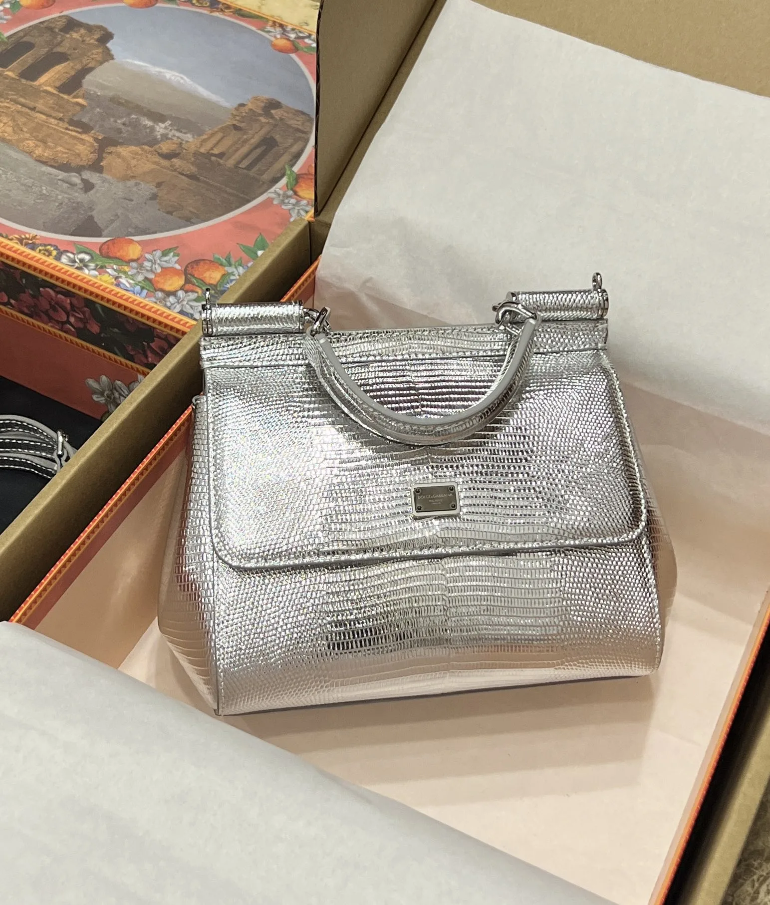 Dolce & Gabbana Bag — d22f8a56