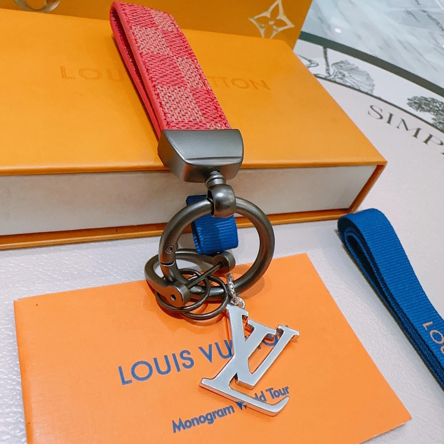 Louis Vuitton Keyrings & Bag Charms — 2d5a638a
