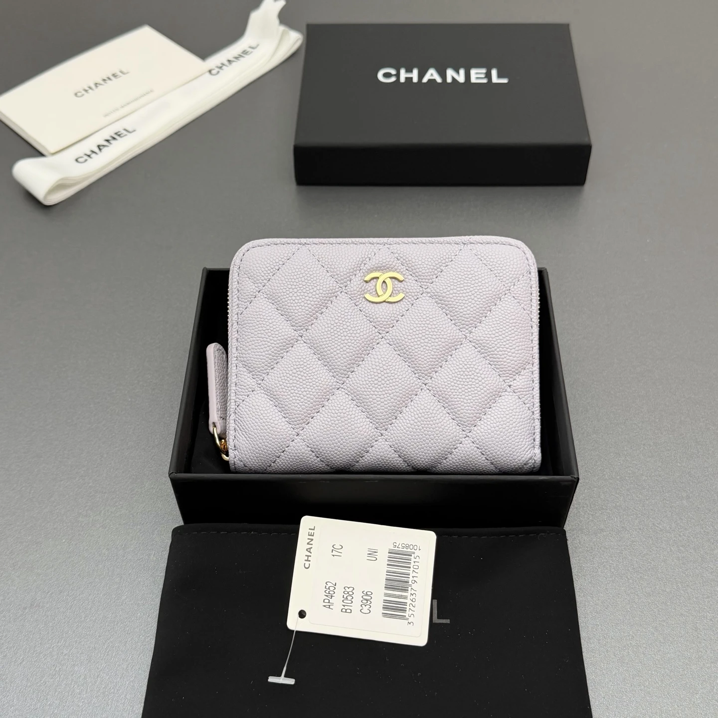 Wallets — 04a0255c