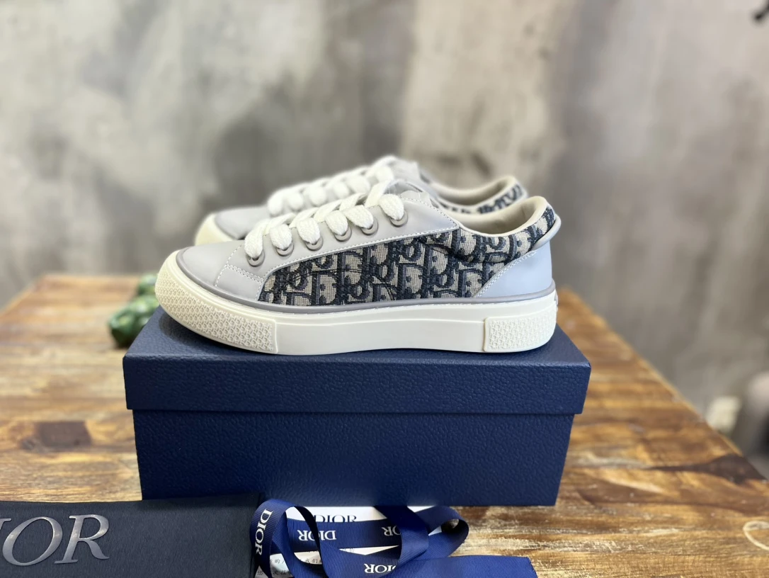 Dior Sneakers — 793166b8