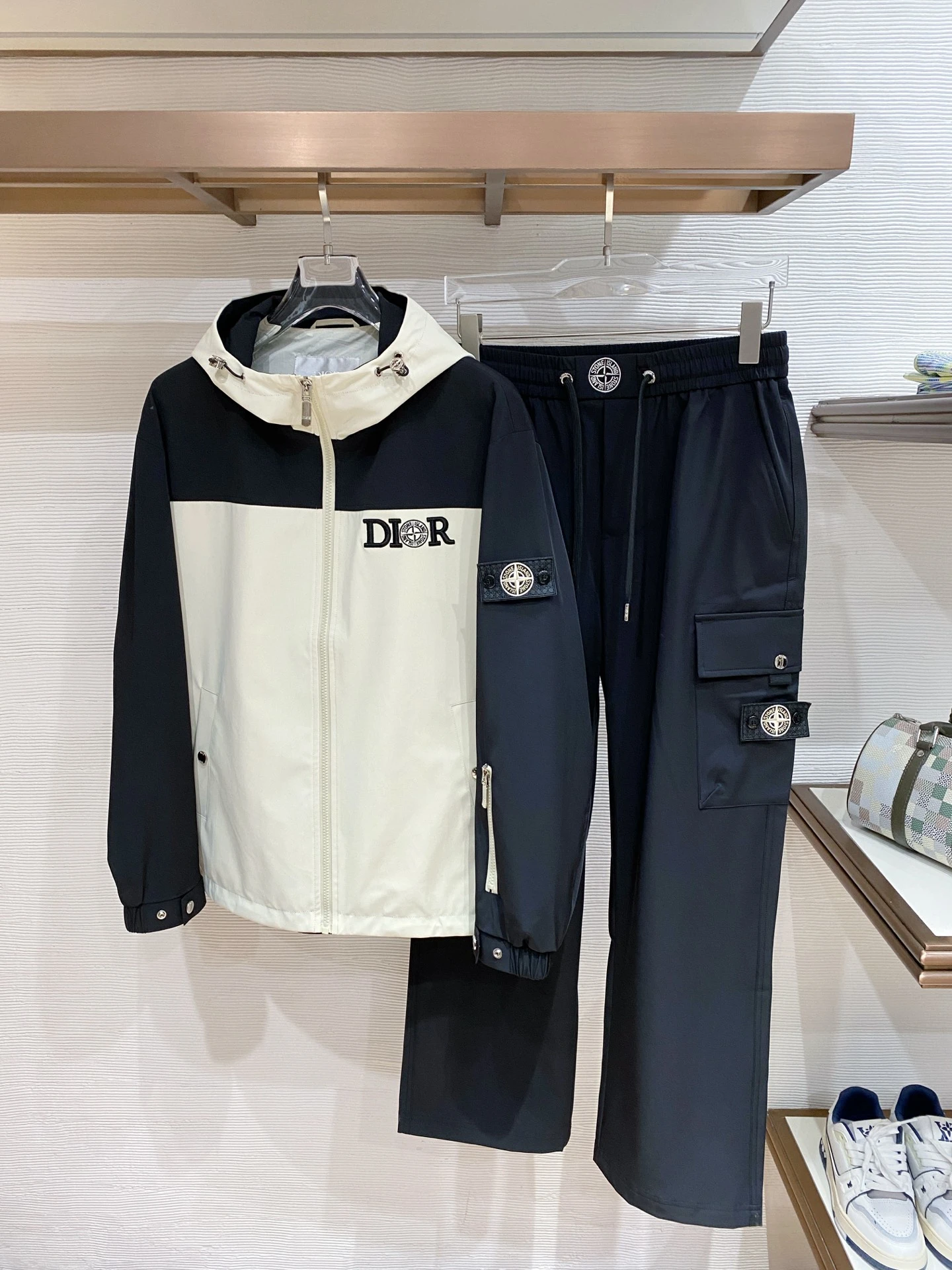 Dior Matching Sets — 3b22607d