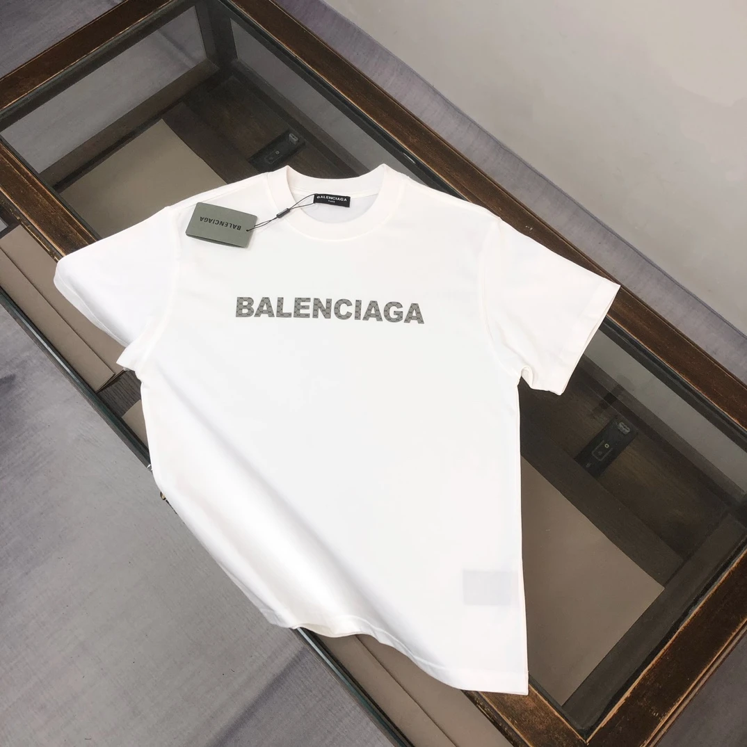 Balenciaga T-Shirt — 39b116f2