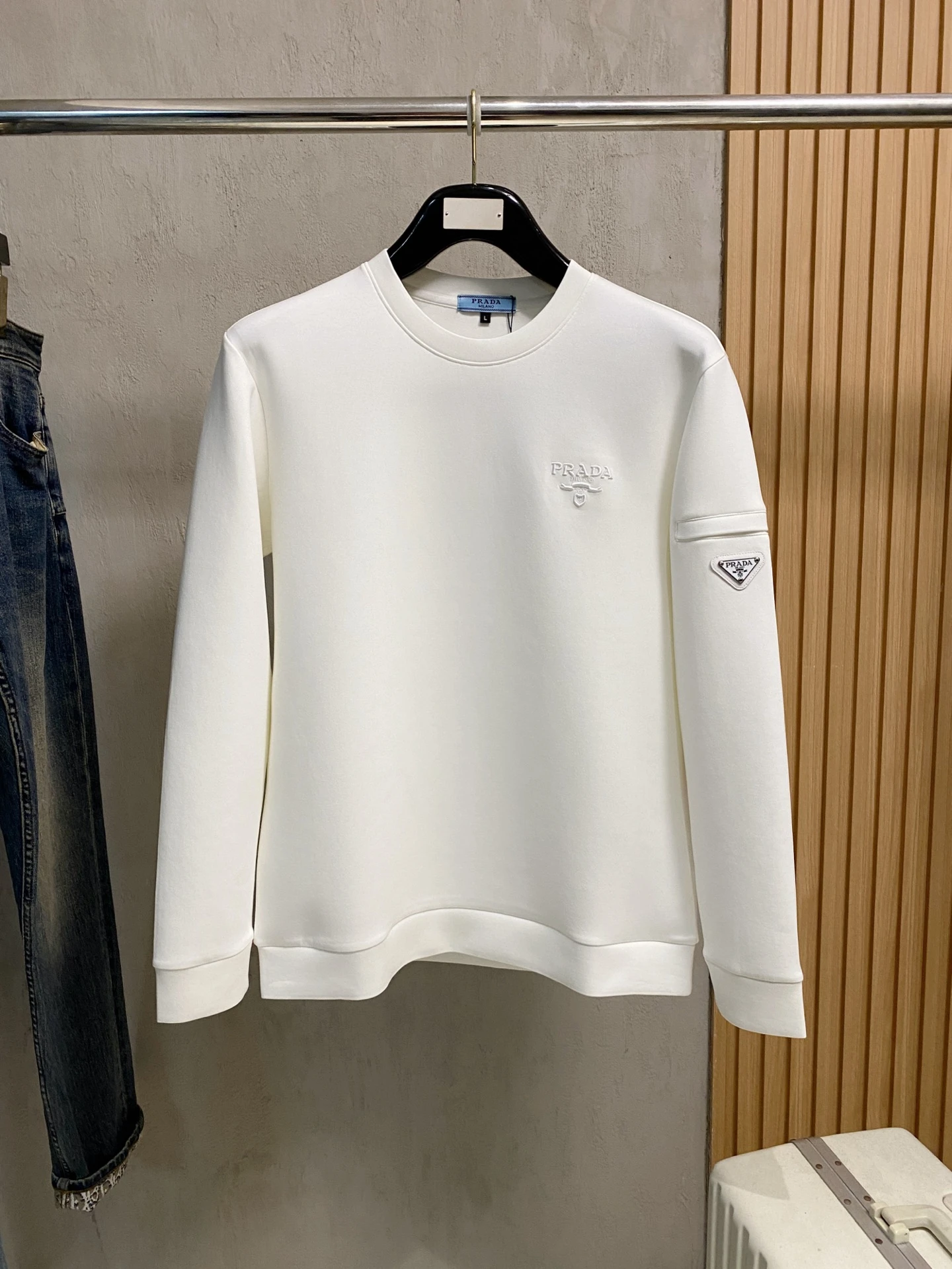 Prada Sweatshirts — 37fc6207