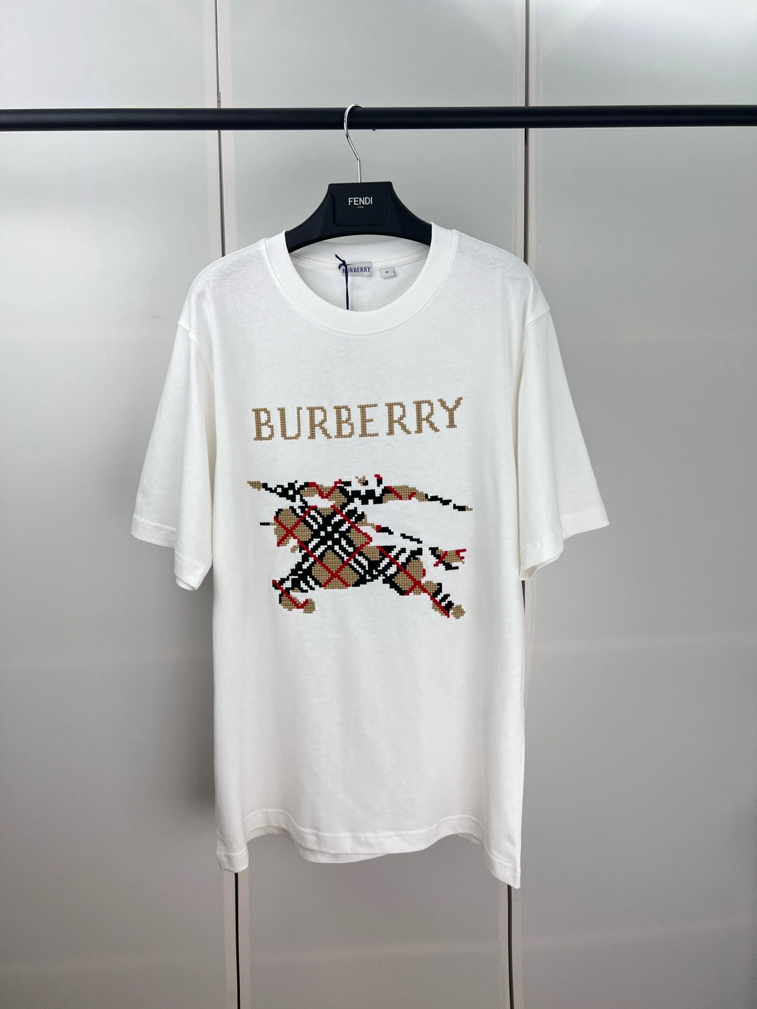 Burberry T-Shirt — ef58fd69