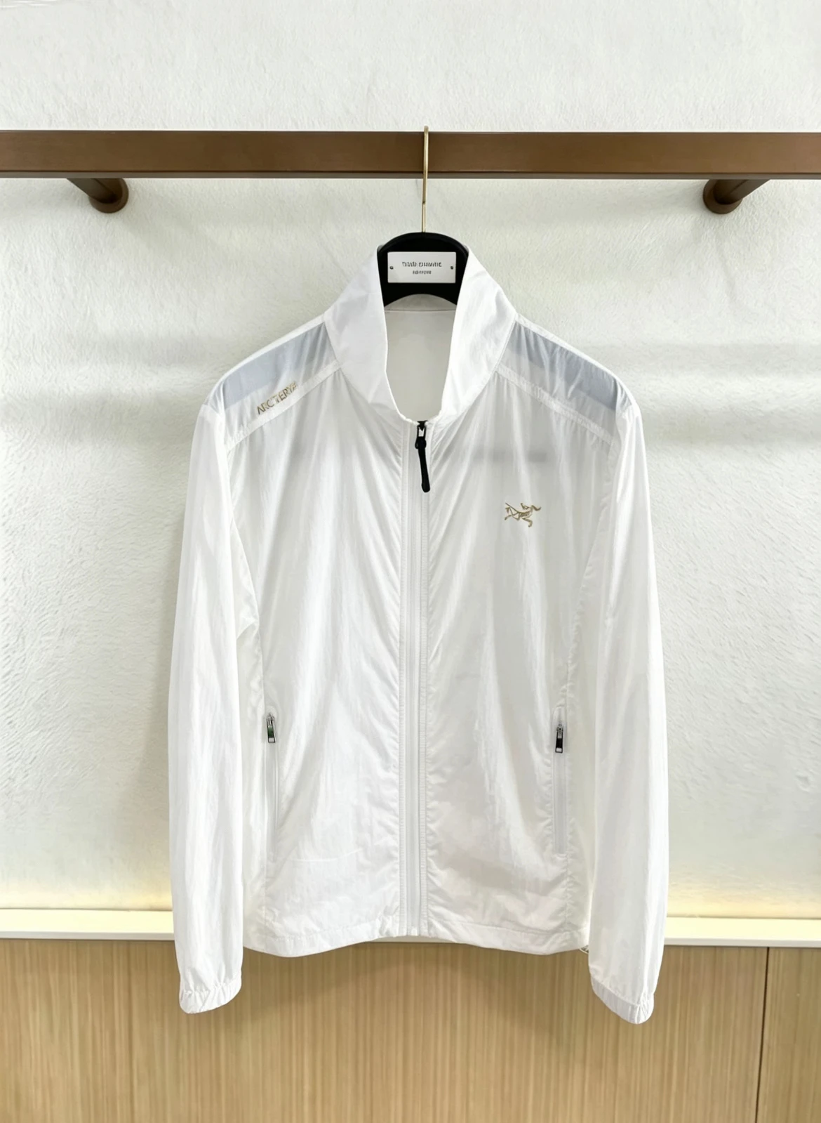 Jackets — e4f3d484