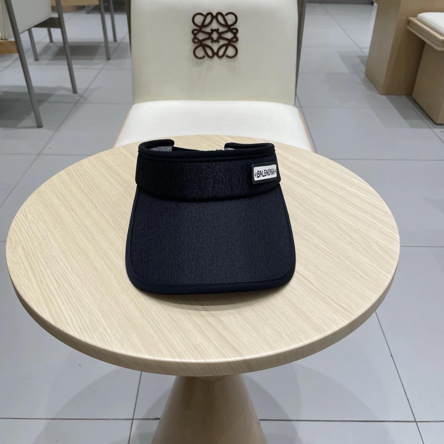 Balenciaga Hat — 09d805d3