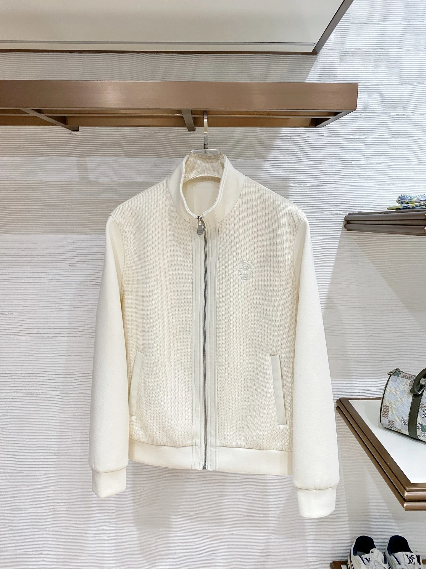 Jackets — f1cee115