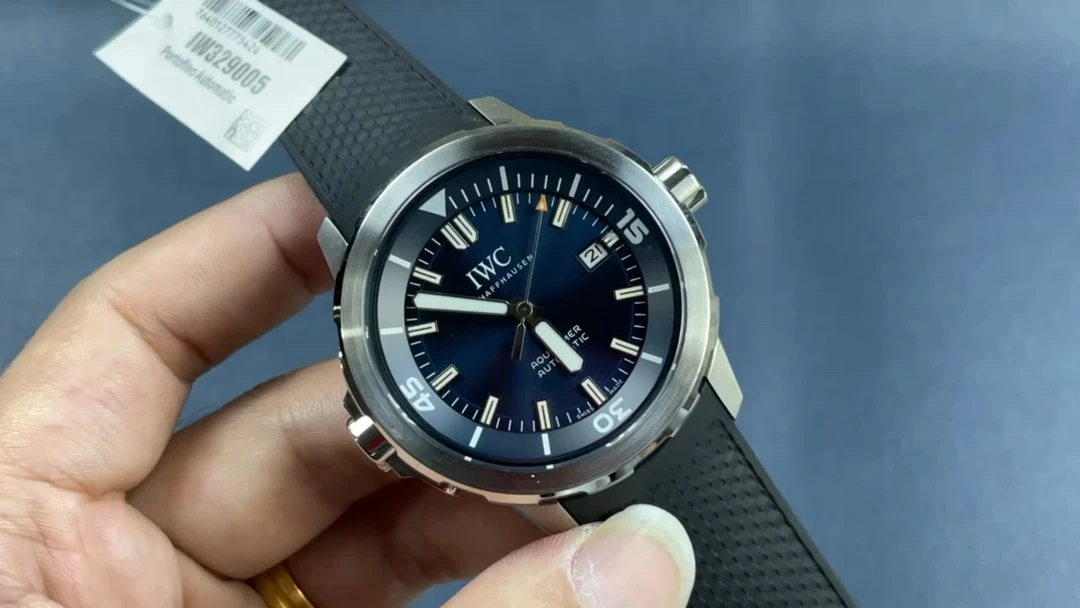 IWC Watch — 8c2e36c9