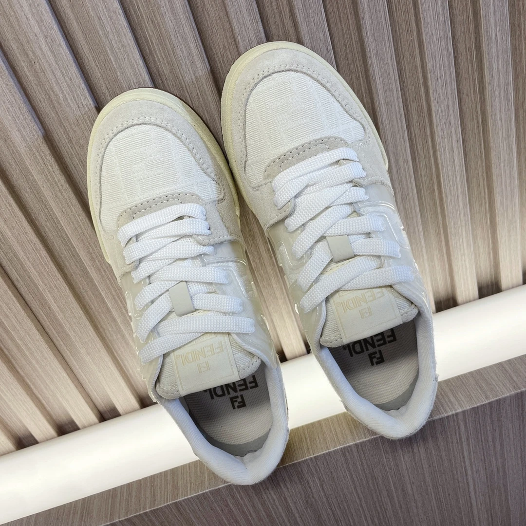 Fendi Sneakers — f97e477e