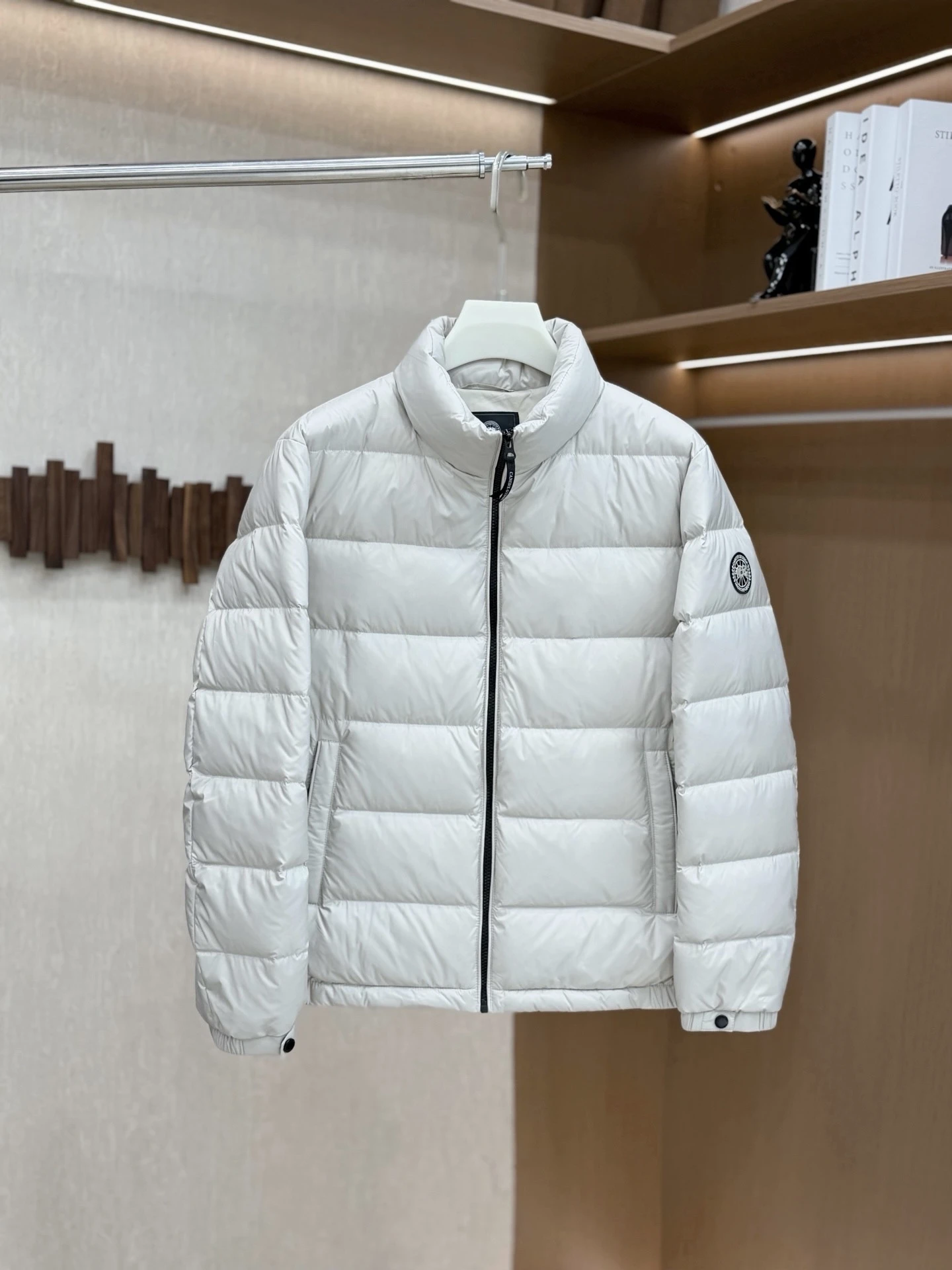 Canada Goose Down Jacket — 802b0d27