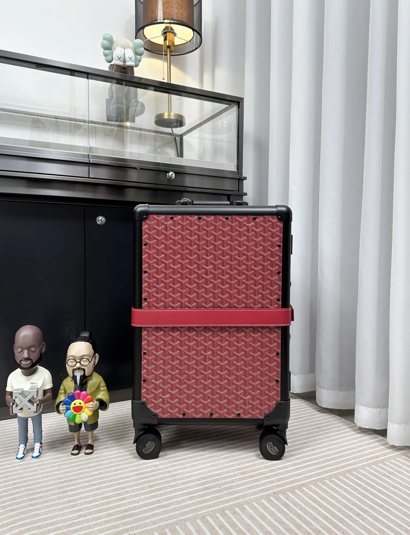 Goyard Luggage — 4b691134