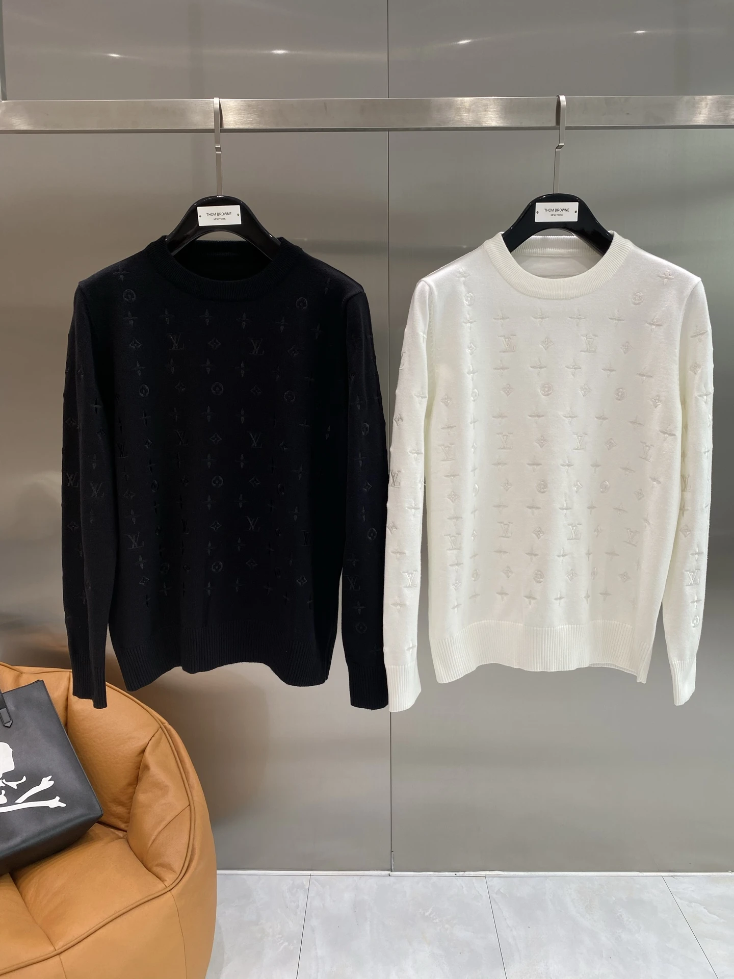 Knitwear — becebc4b