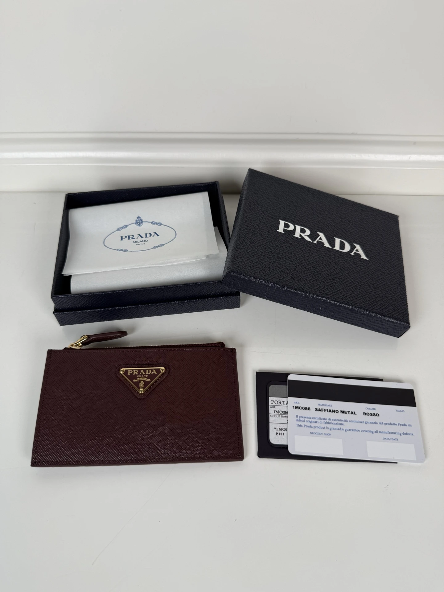 Cardholders — 1ddf7541
