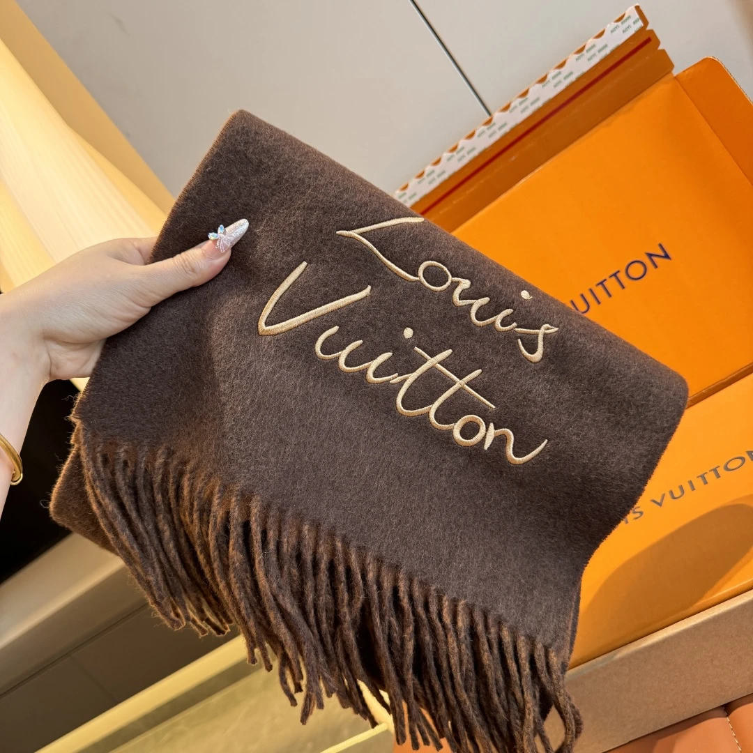 Louis Vuitton Scarves — a4af456f