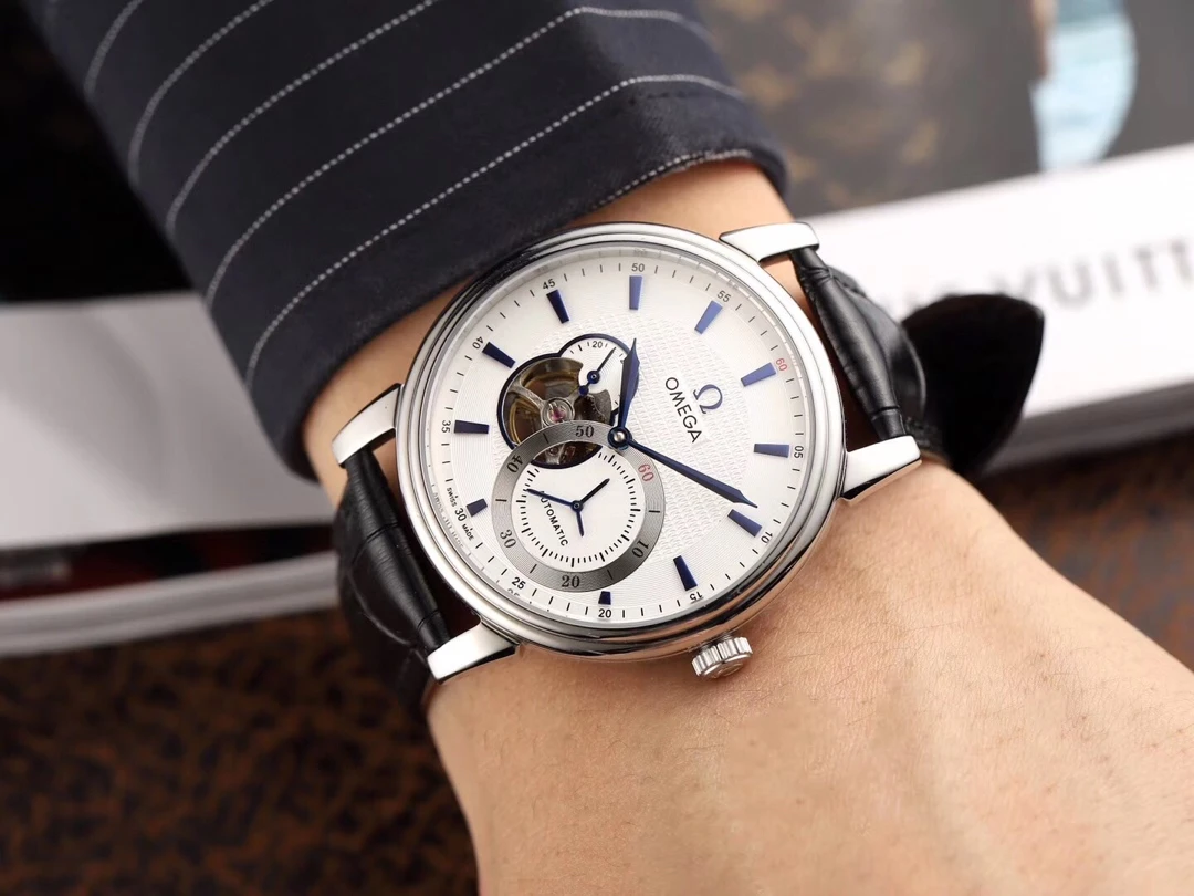 Omega Watch — 39be9914