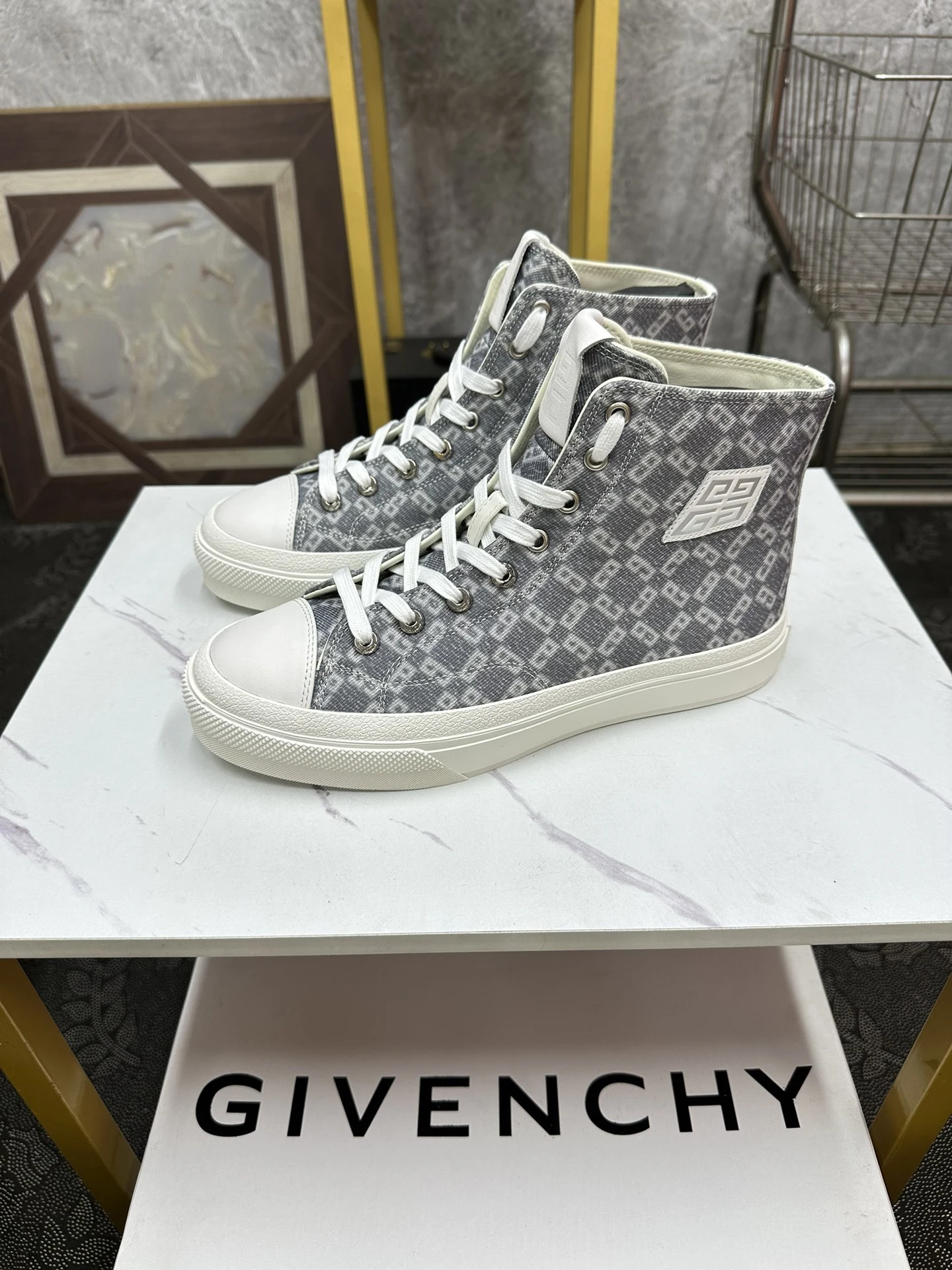 Givenchy Shoes — ed1b6372