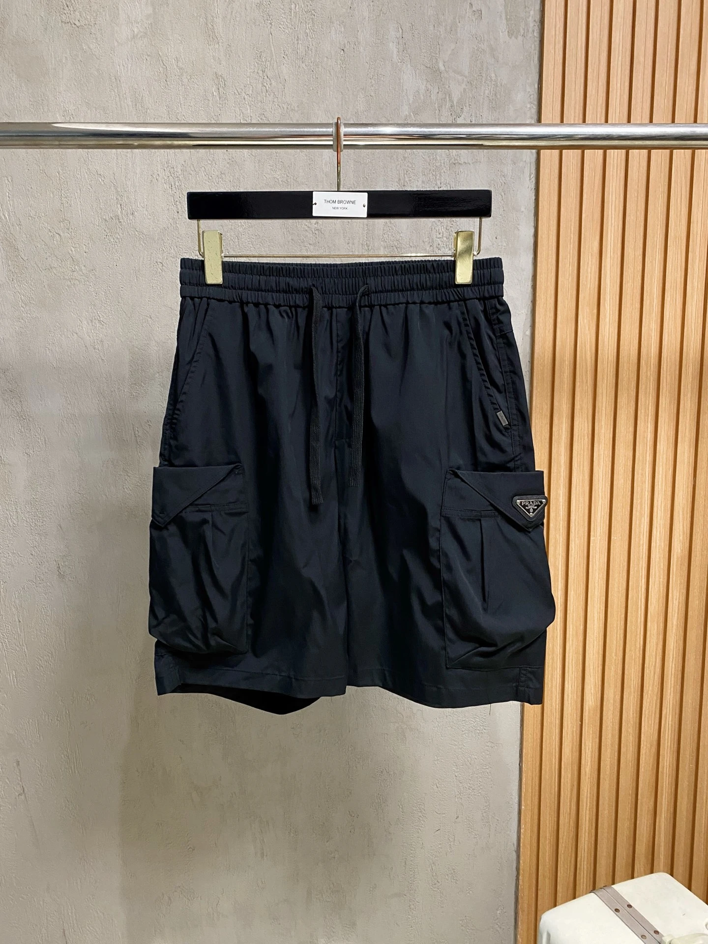 Prada Shorts — b1e3fa78