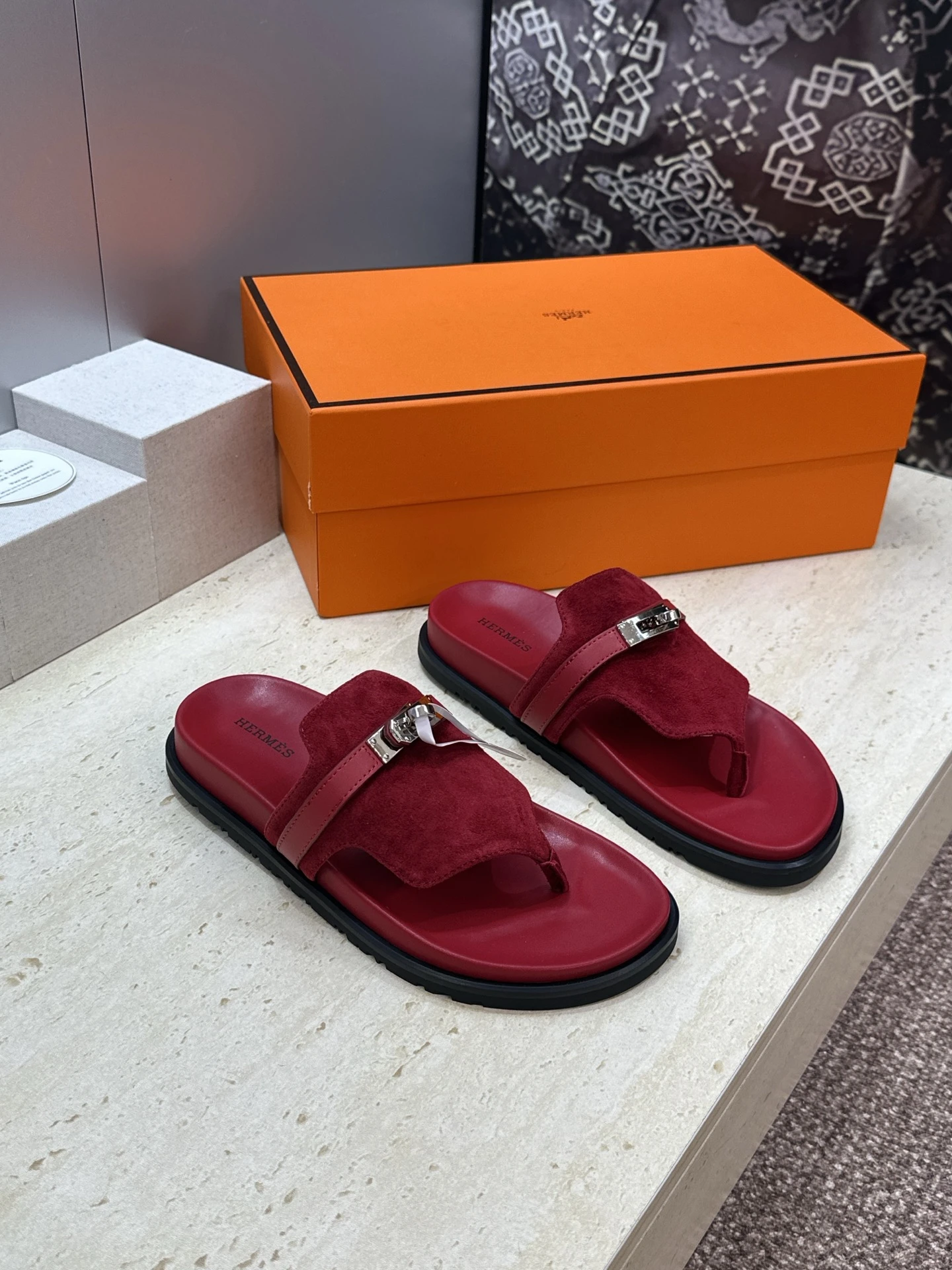 Hermès Slippers — 0dc547e3