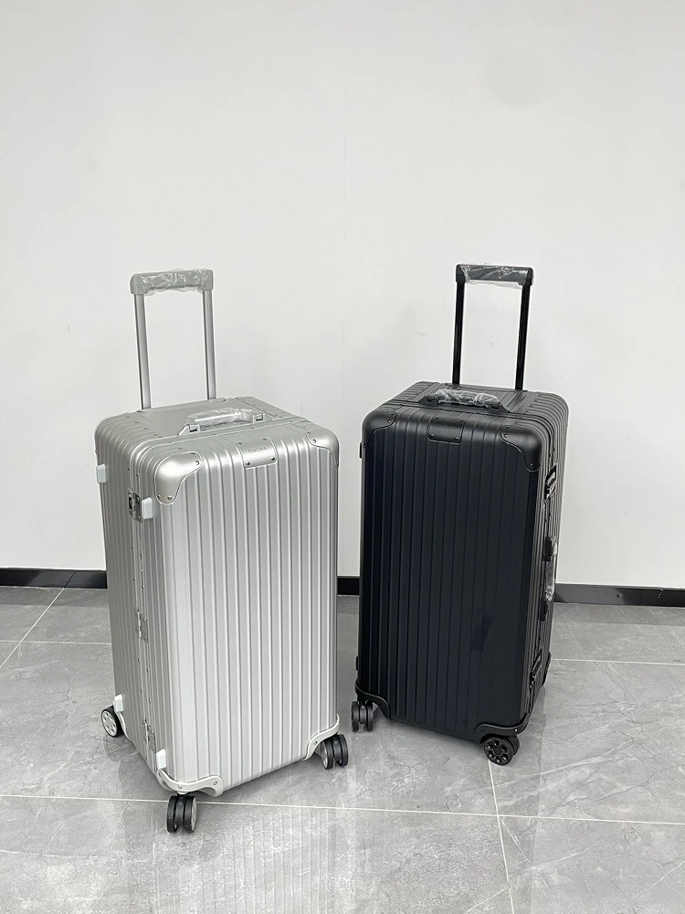 Luggage — d8ba5203