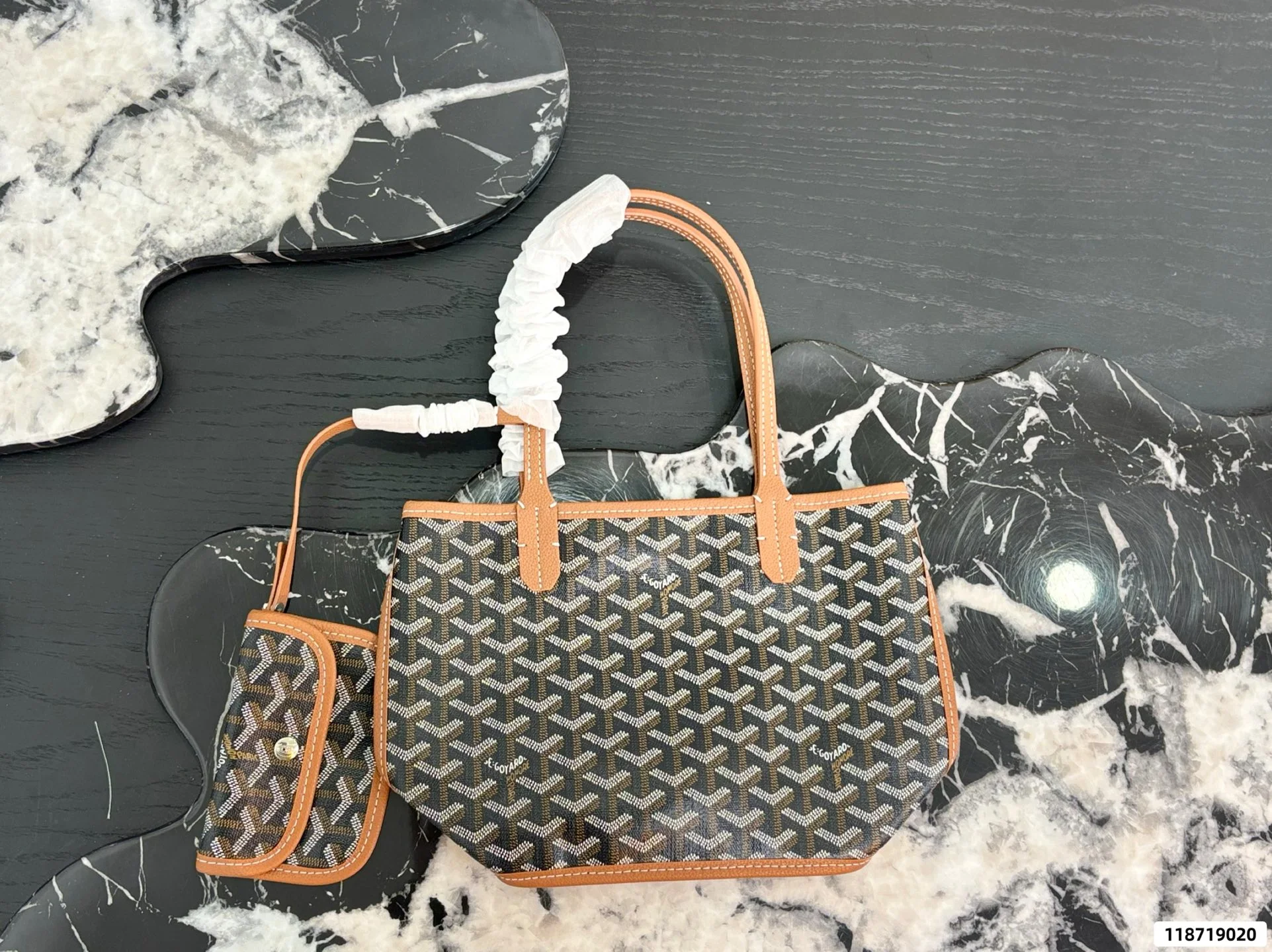Goyard Bag — e665ab6e