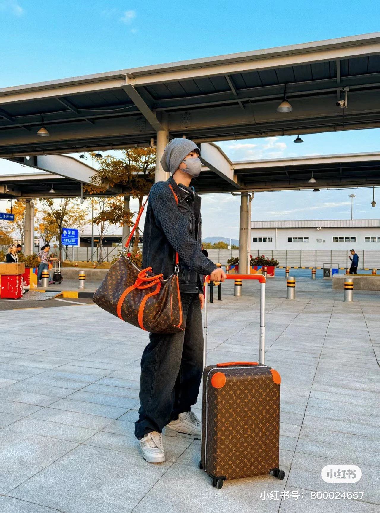 Luggage — 6bf0d3b1
