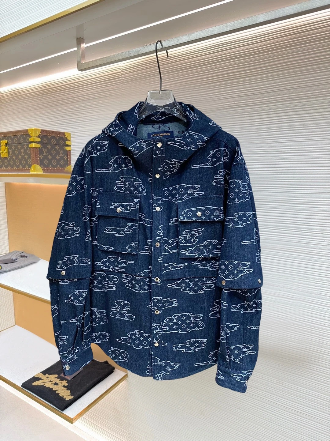 Louis Vuitton Jackets — 85bfbdba
