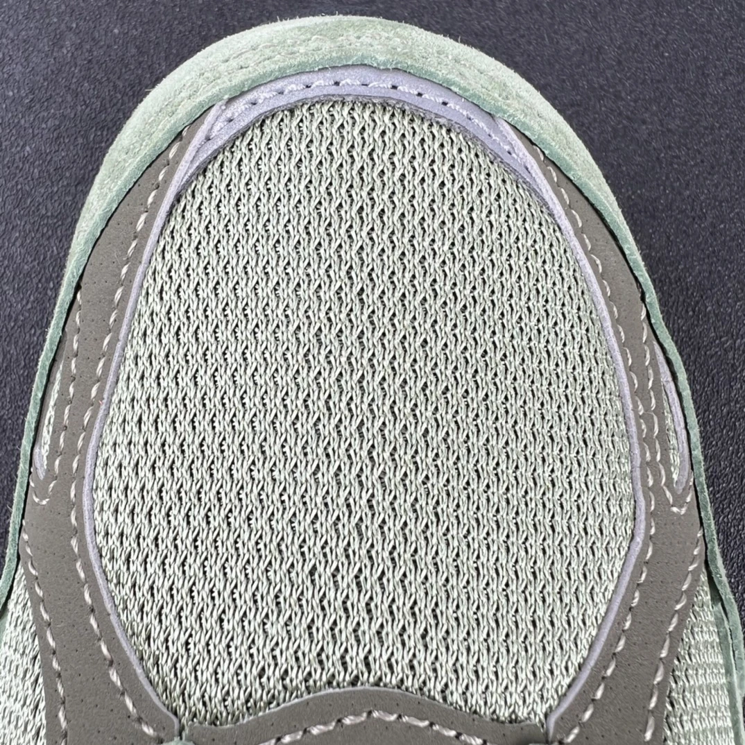 New Balance Shoes — eb472178