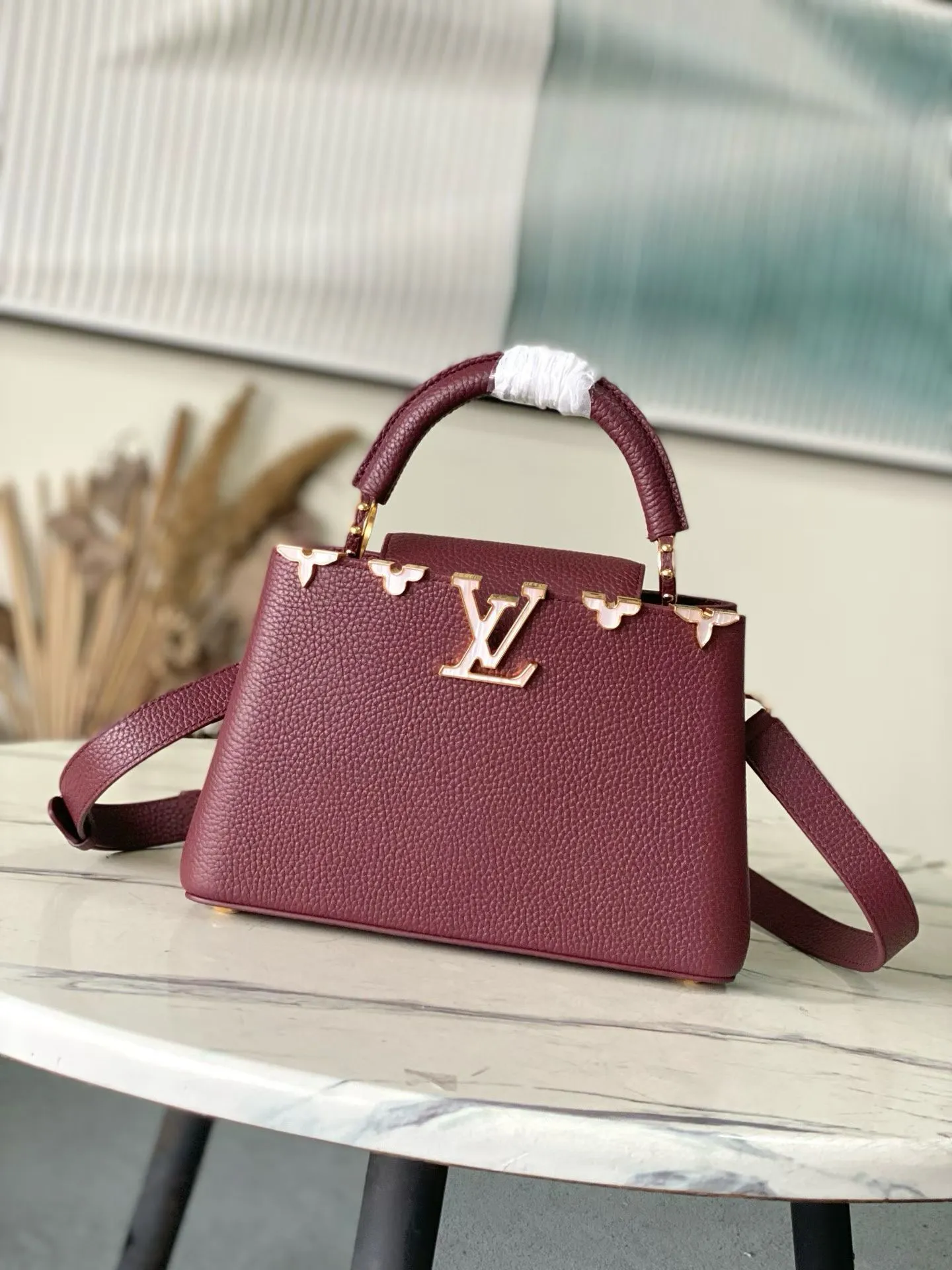 Louis Vuitton Bag — 91a7e566